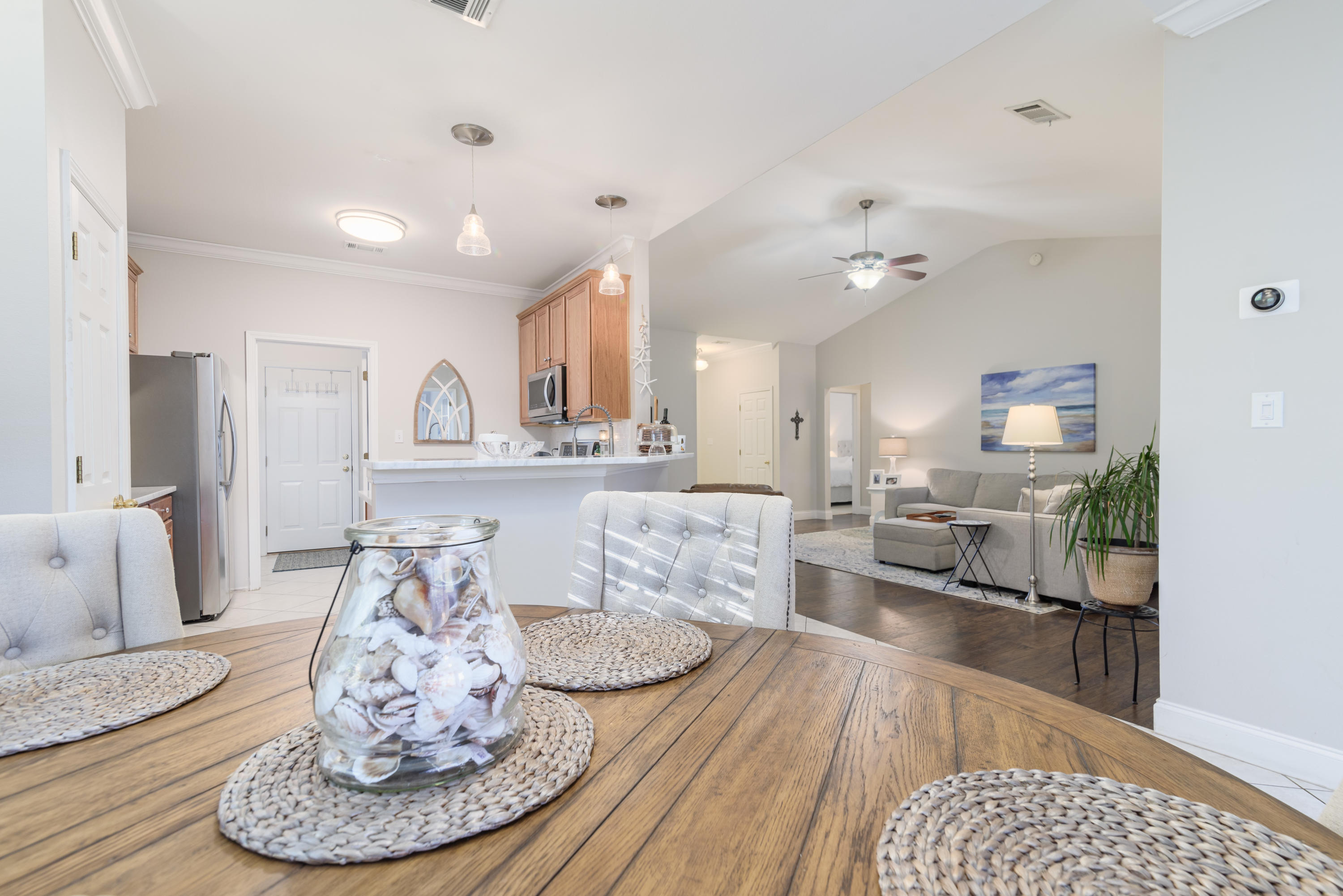 CEDAR LAKE - Residential