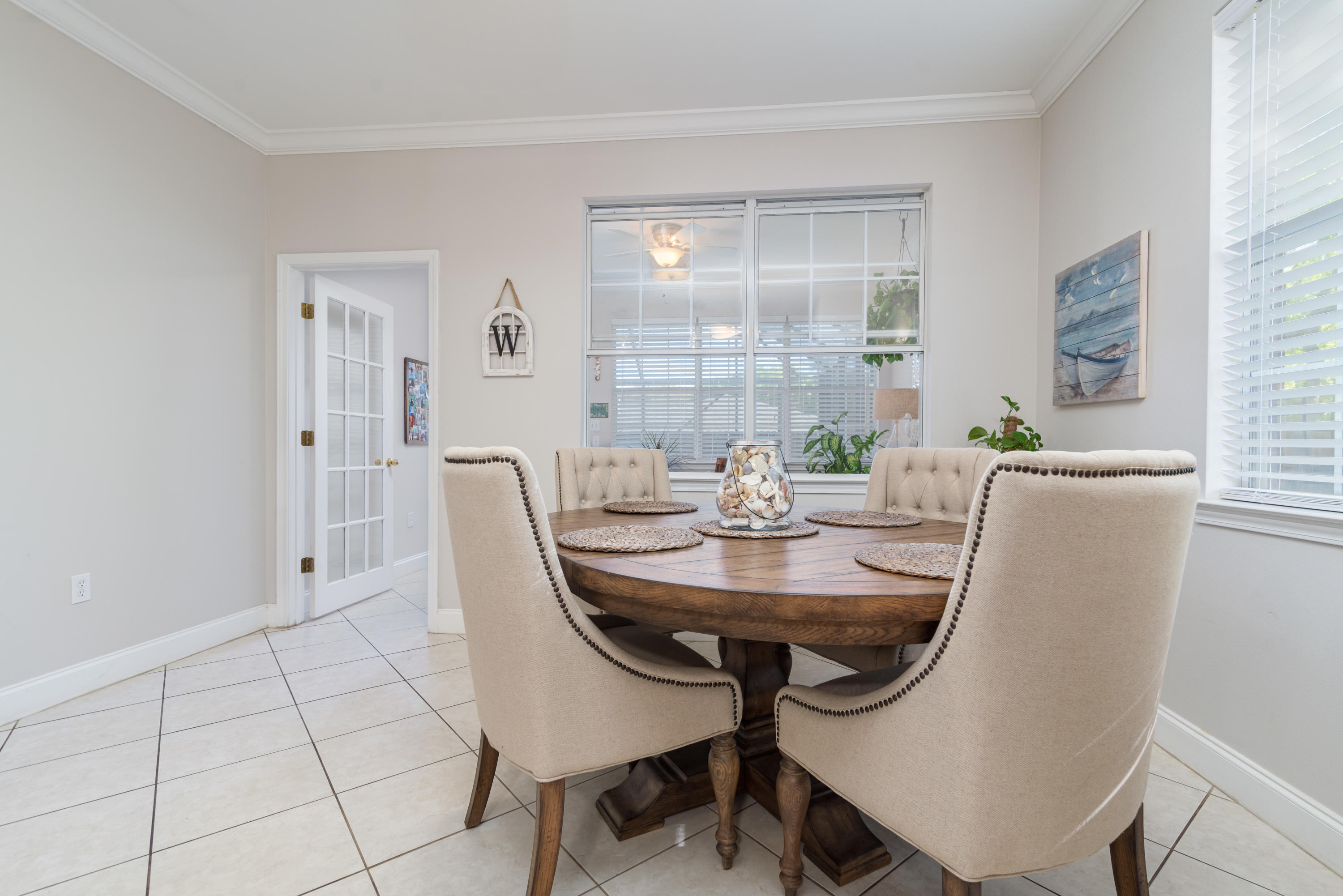 CEDAR LAKE - Residential