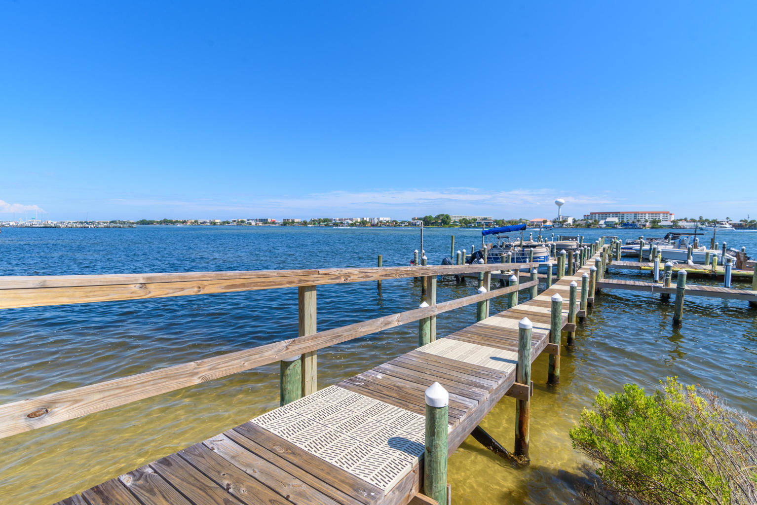 Fountainhead Condominium - Residential