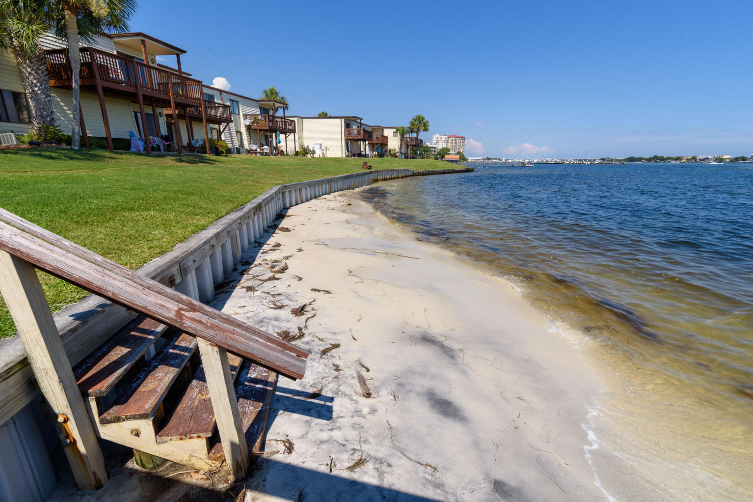 Fountainhead Condominium - Residential