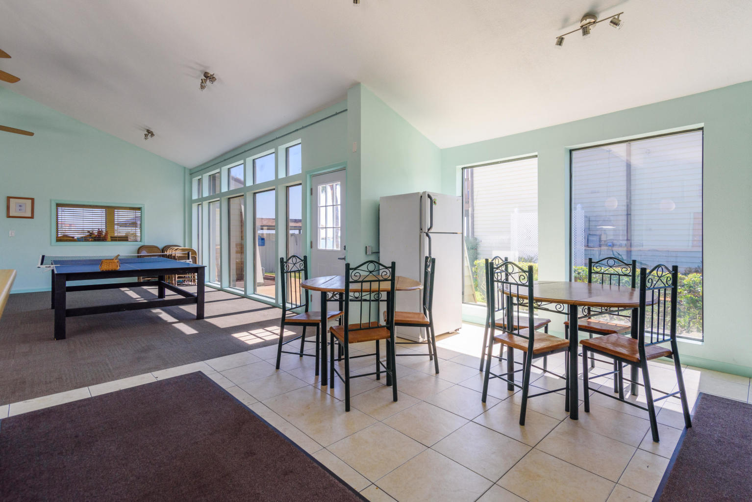 Fountainhead Condominium - Residential