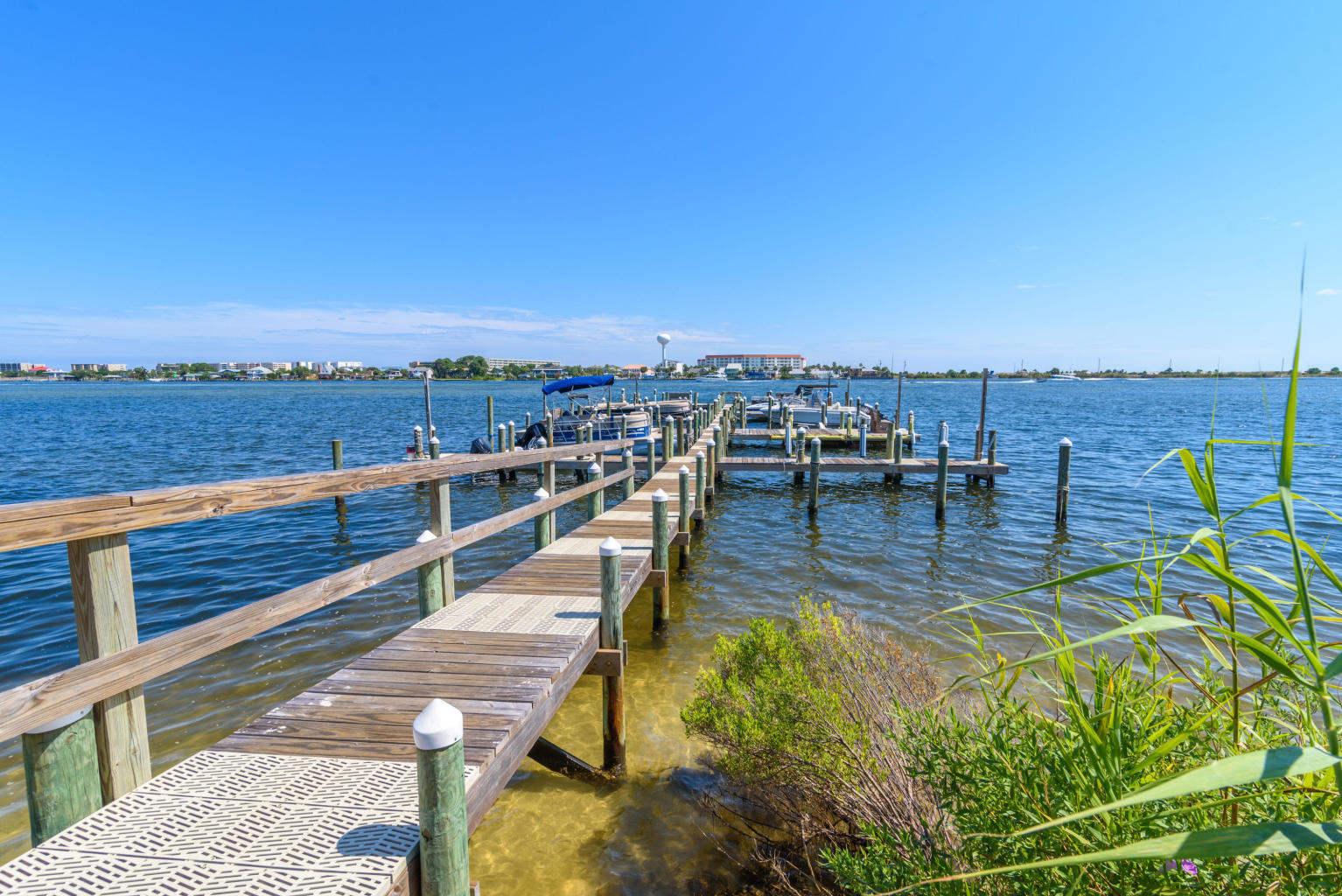 Fountainhead Condominium - Residential