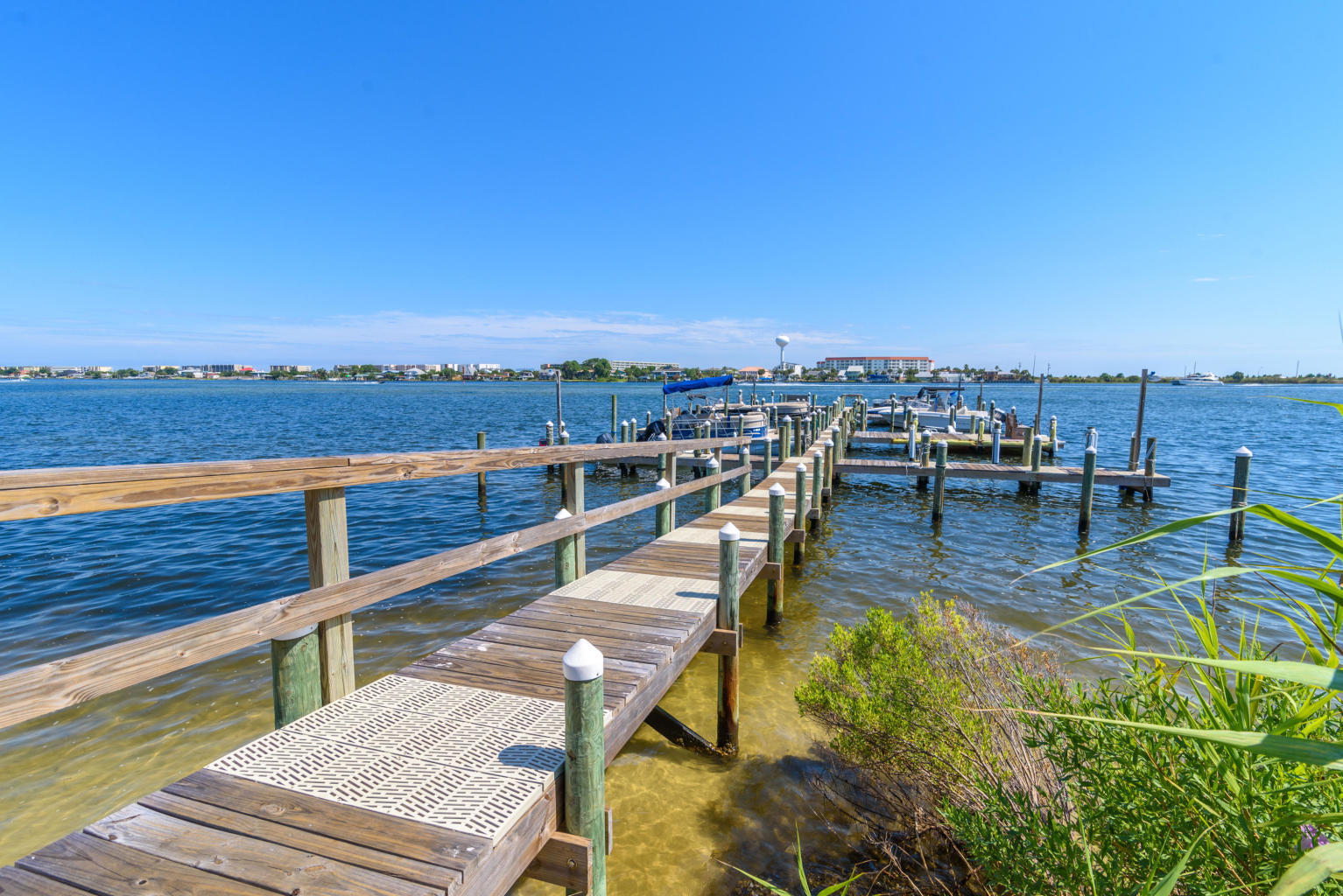 Fountainhead Condominium - Residential