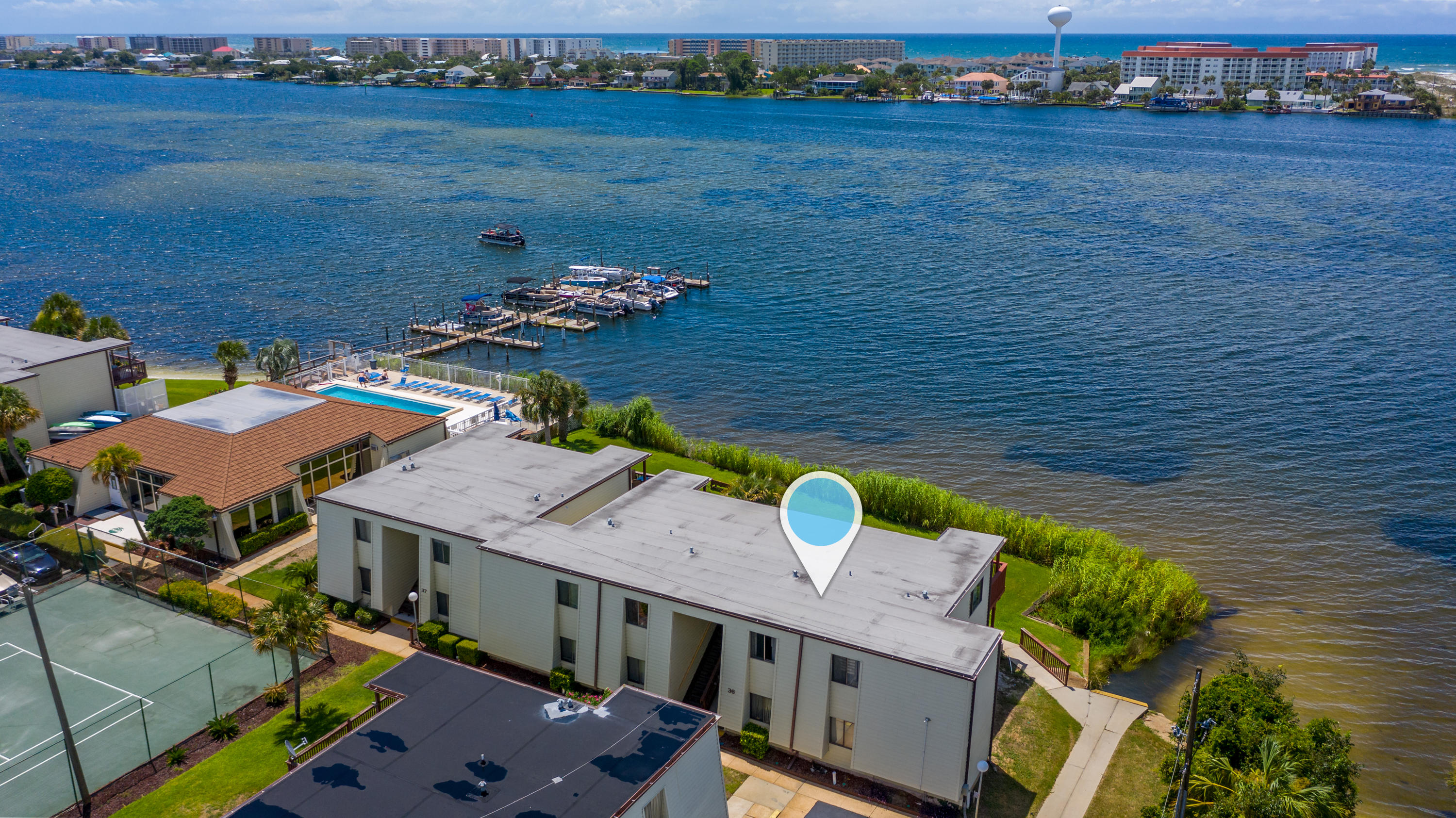 Fountainhead Condominium - Residential