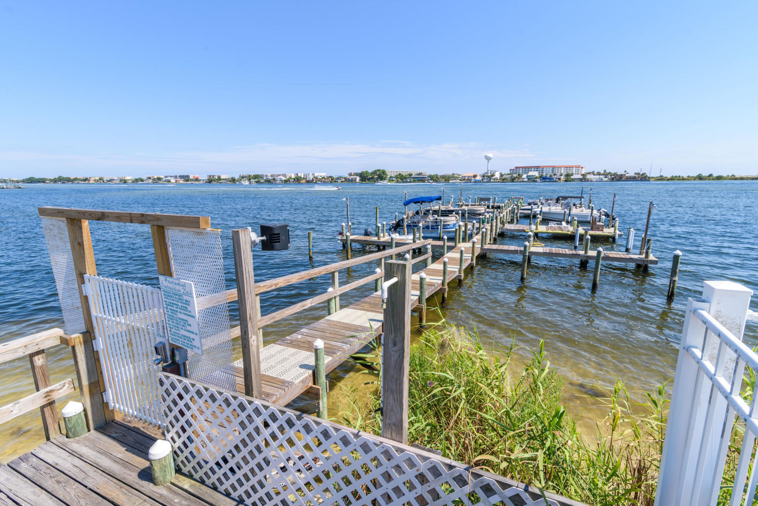 Fountainhead Condominium - Residential