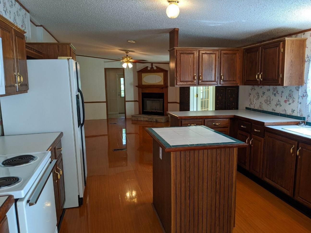 UNRECORDED SUBDIVISION - Residential