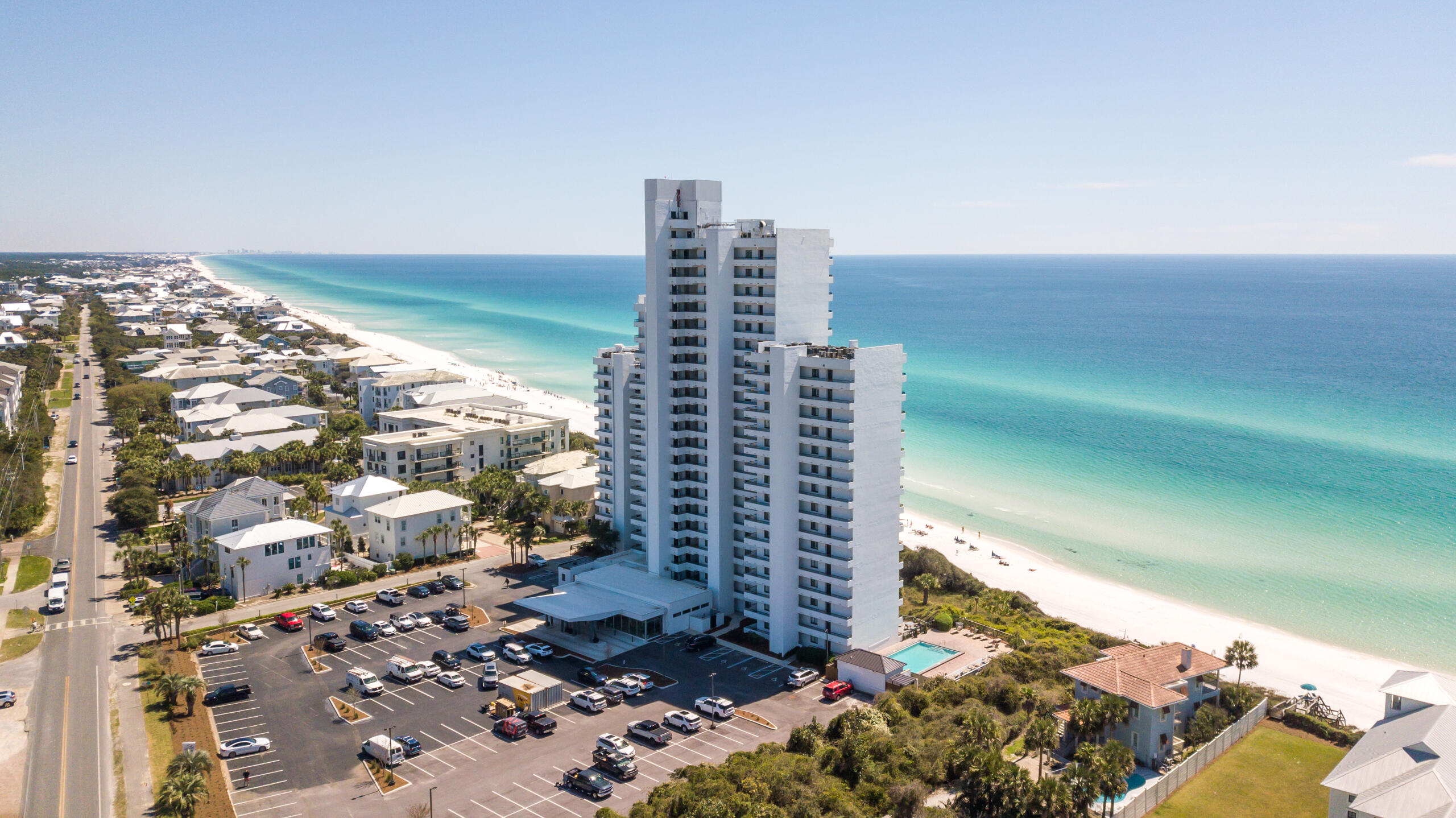 ONE SEAGROVE PLACE CONDOMINIUMS - Residential