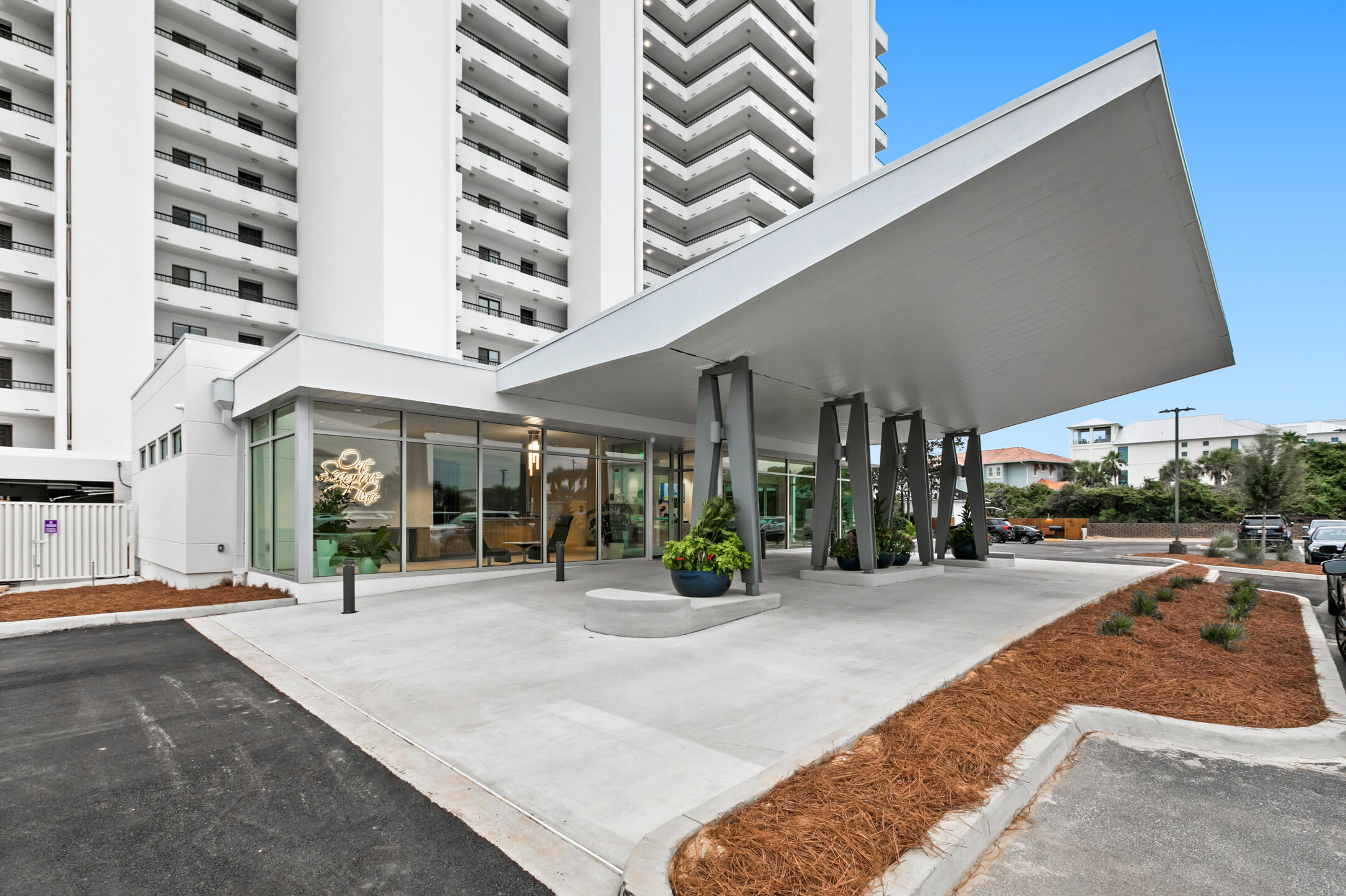 ONE SEAGROVE PLACE CONDOMINIUMS - Residential