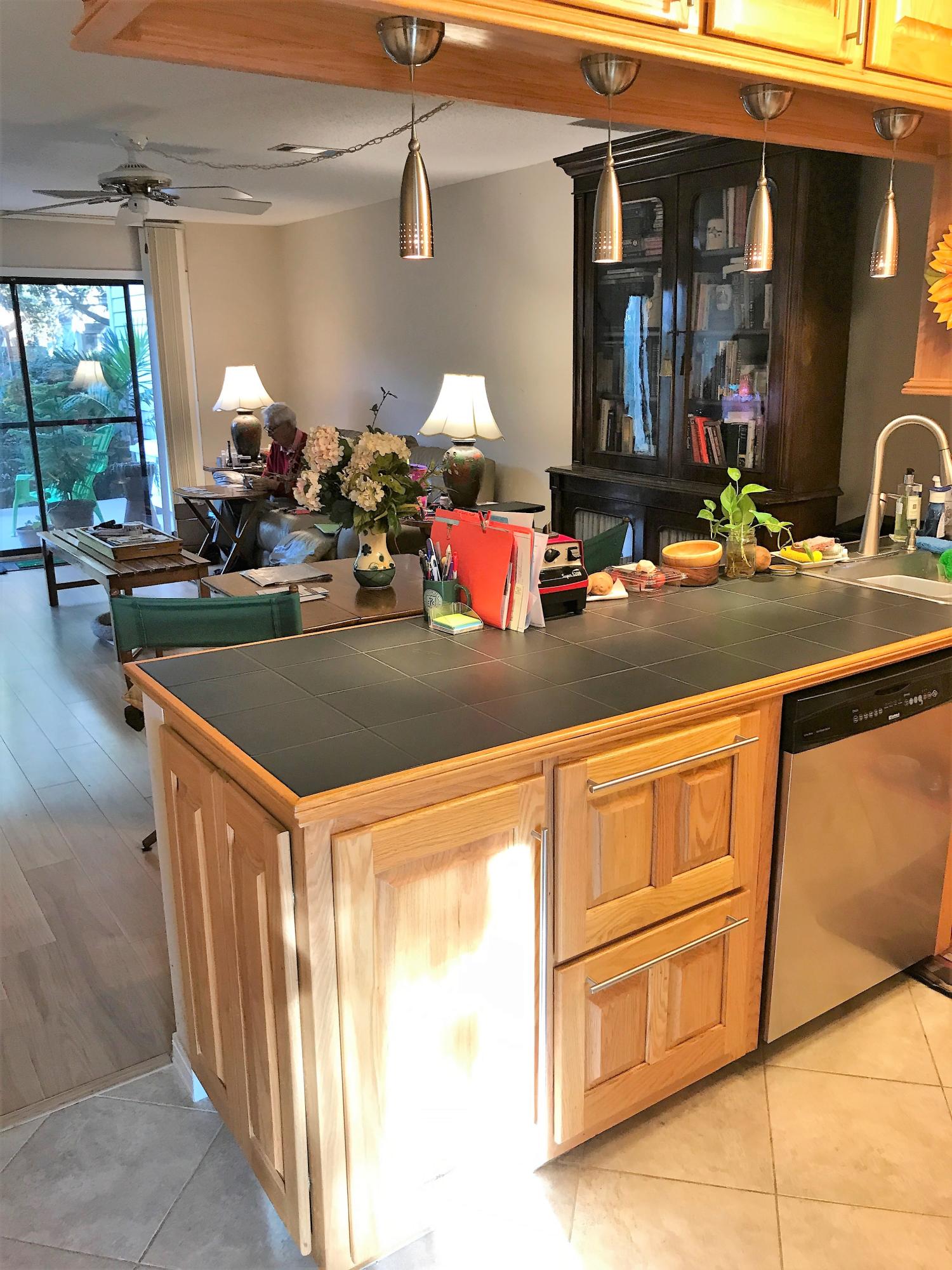 MAGNOLIA BAY CLUB T/H PH 1 - Residential