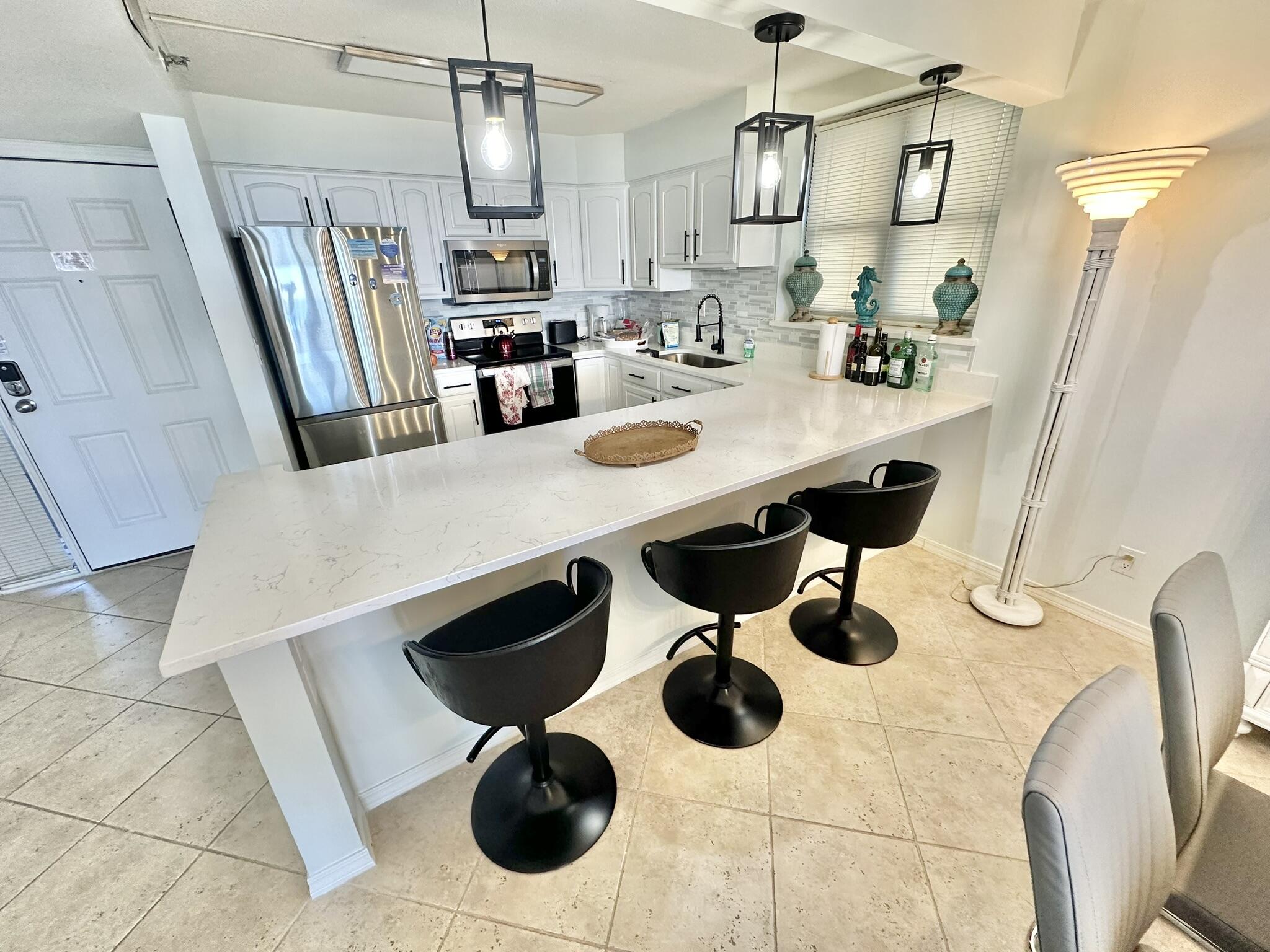 BEACHSIDE 1 CONDO - Residential
