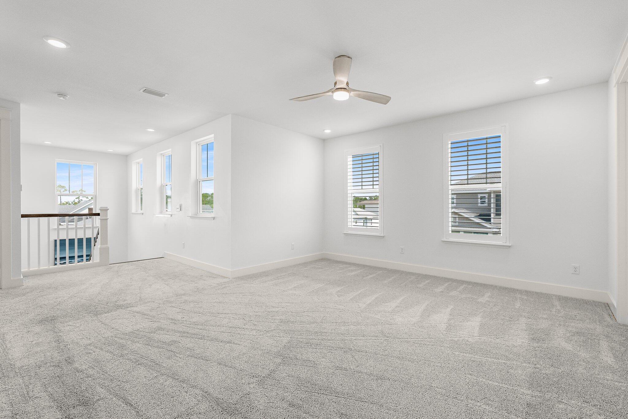 SWEET BAY - Residential