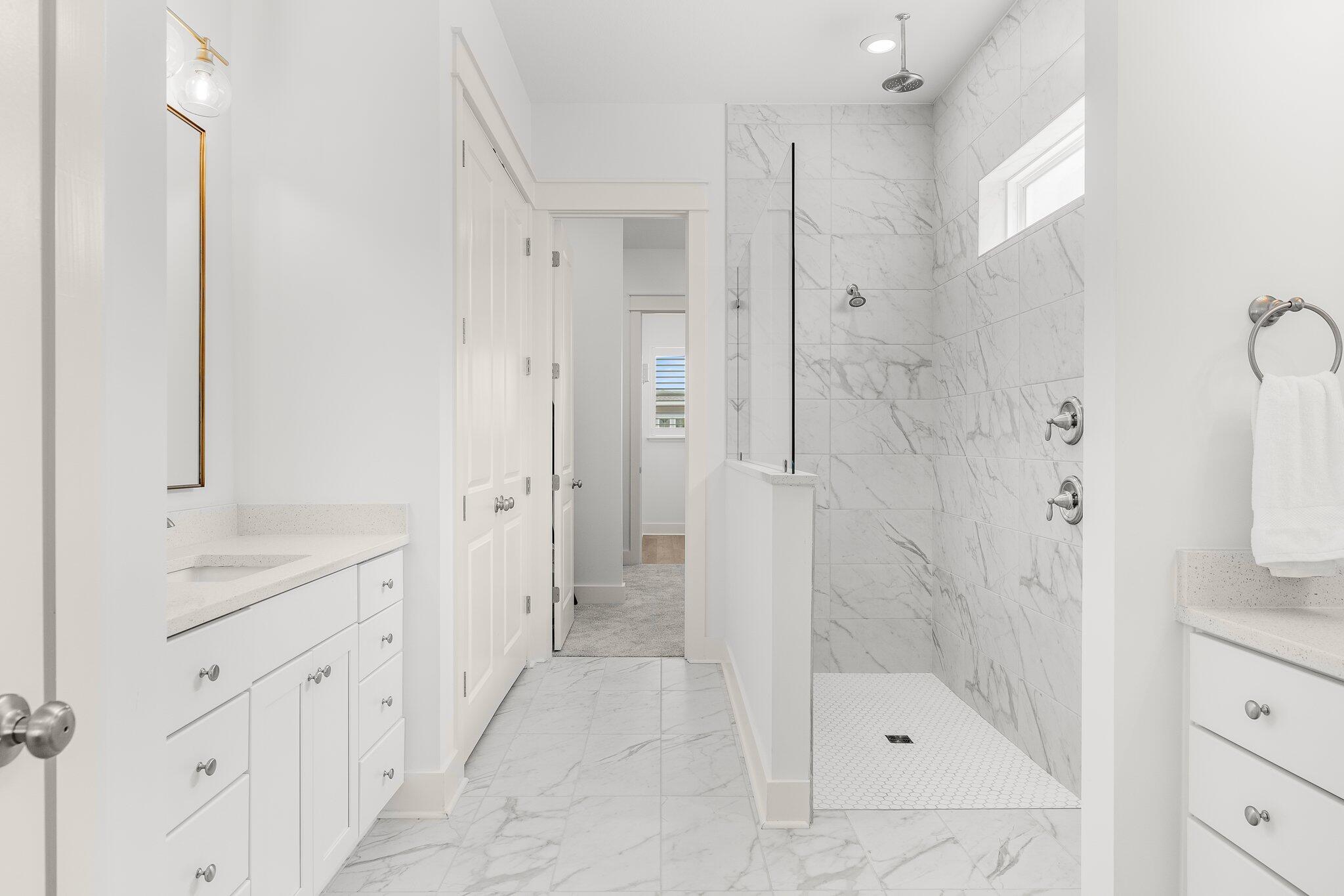 SWEET BAY - Residential