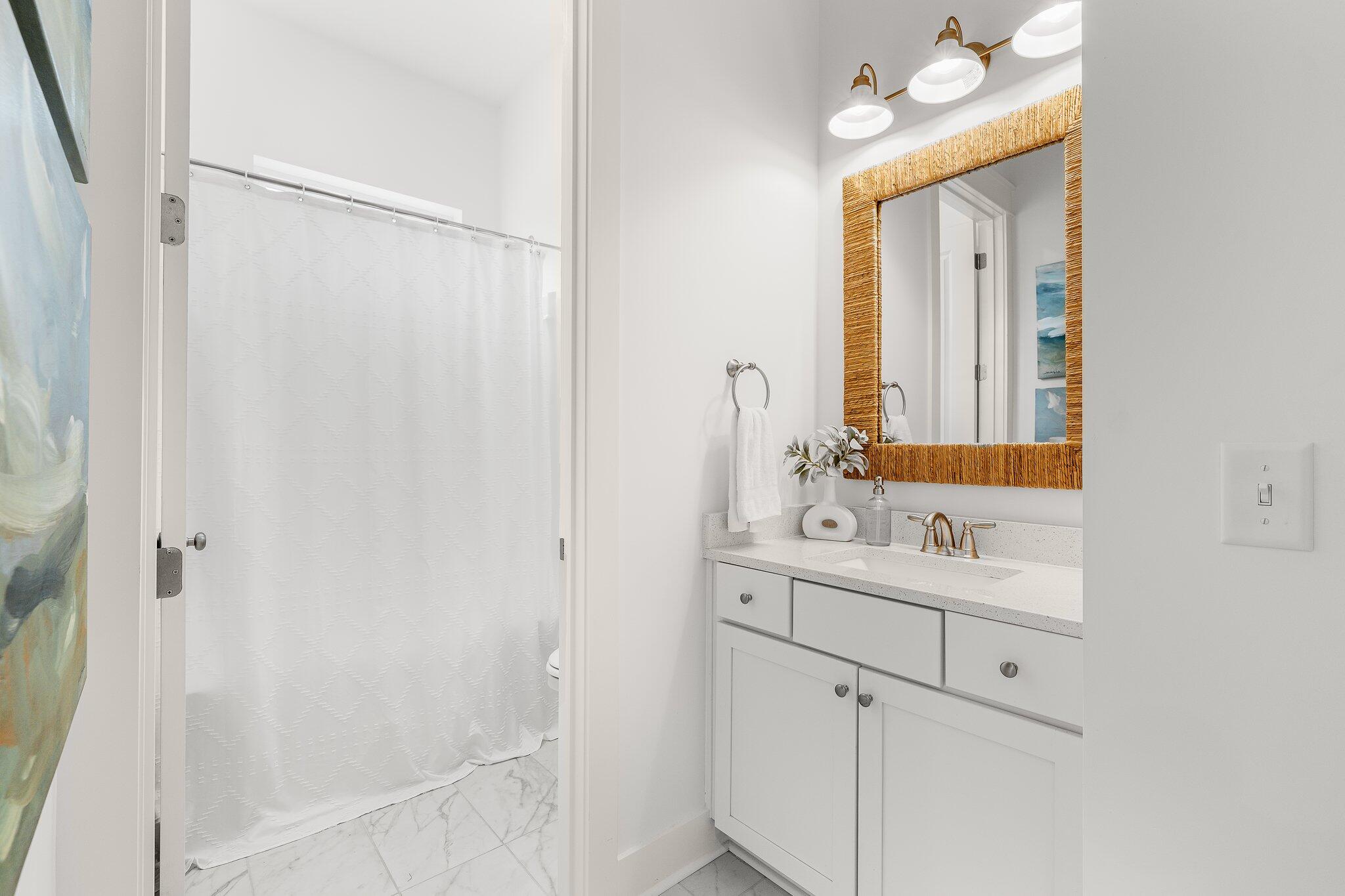SWEET BAY - Residential