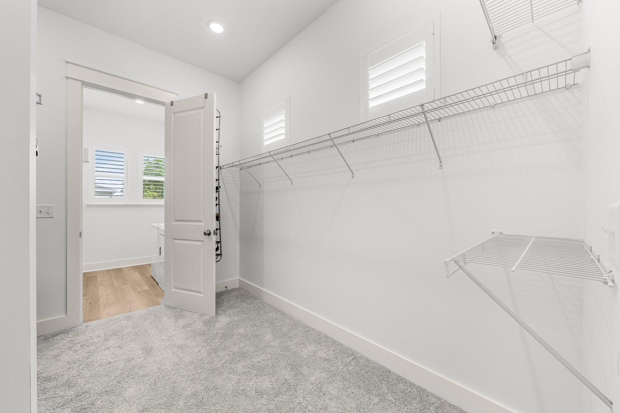 SWEET BAY - Residential