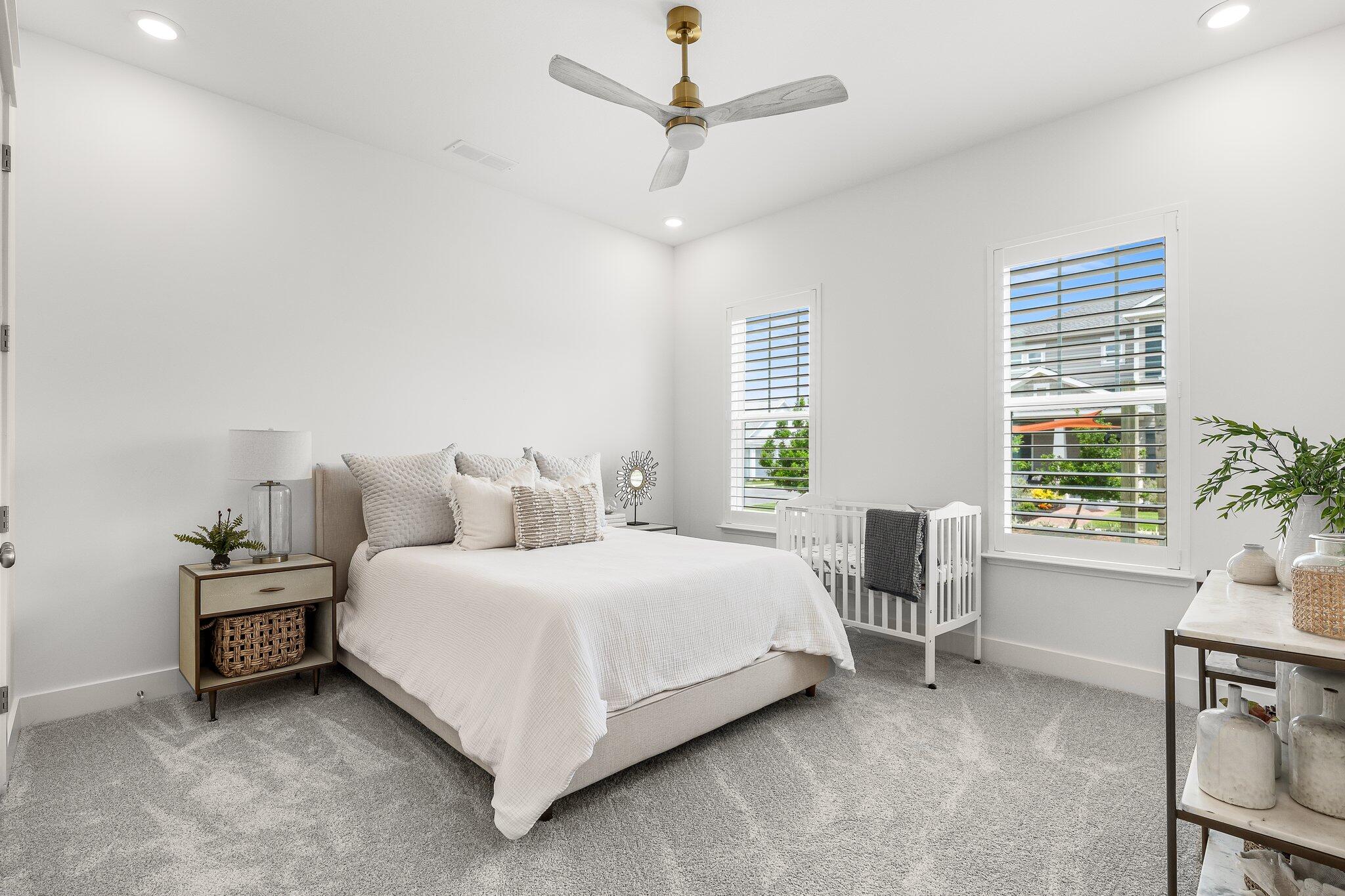 SWEET BAY - Residential