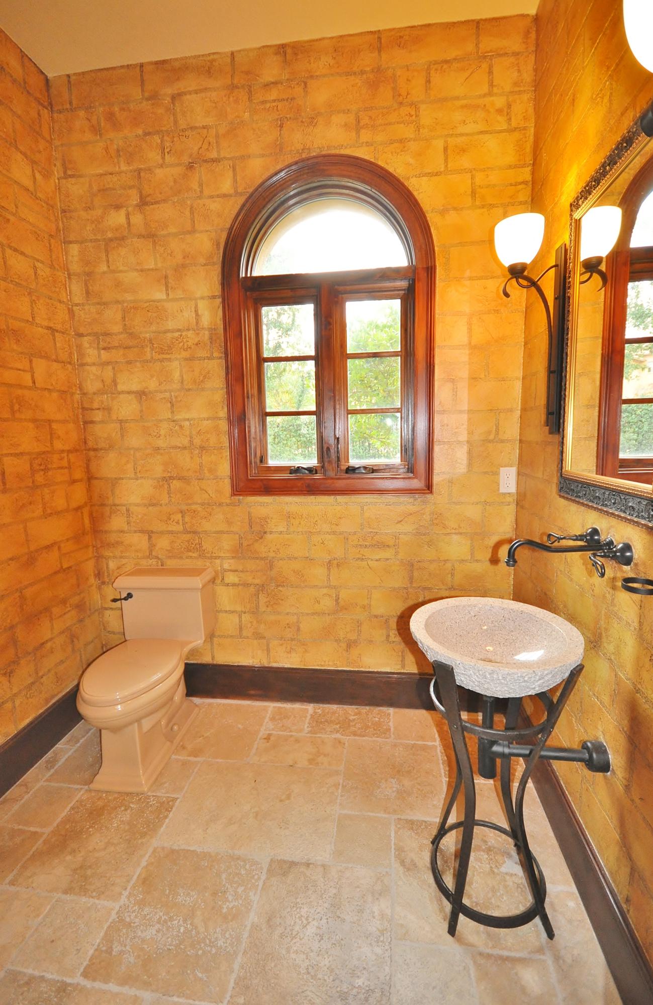 TUSCANA - Residential Lease