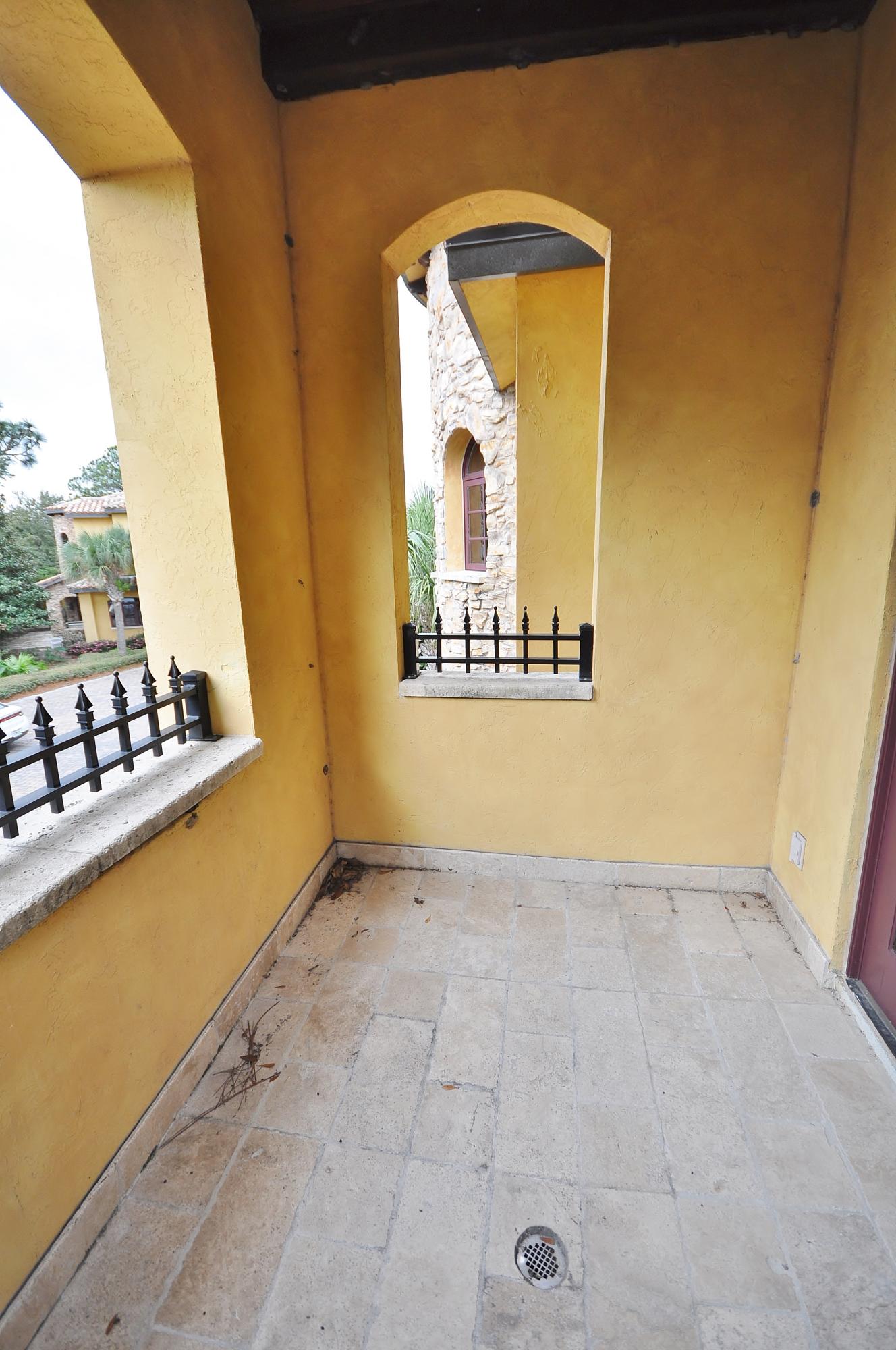 TUSCANA - Residential Lease