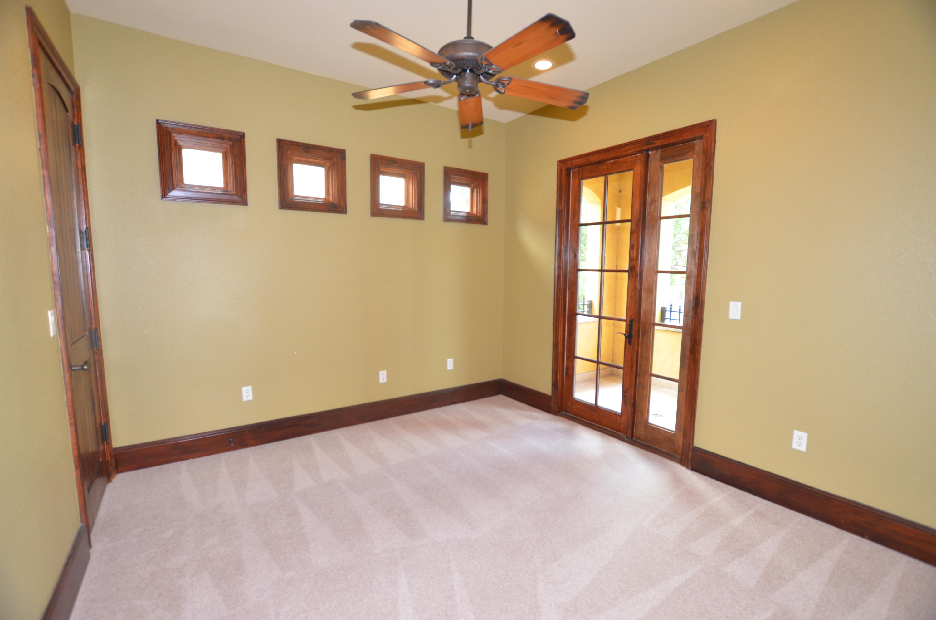 TUSCANA - Residential Lease