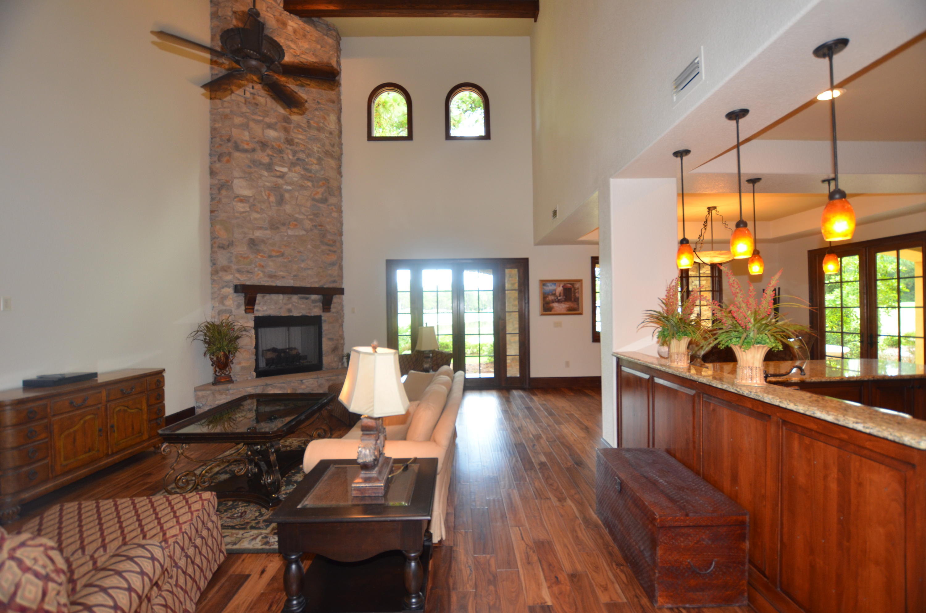 TUSCANA - Residential Lease