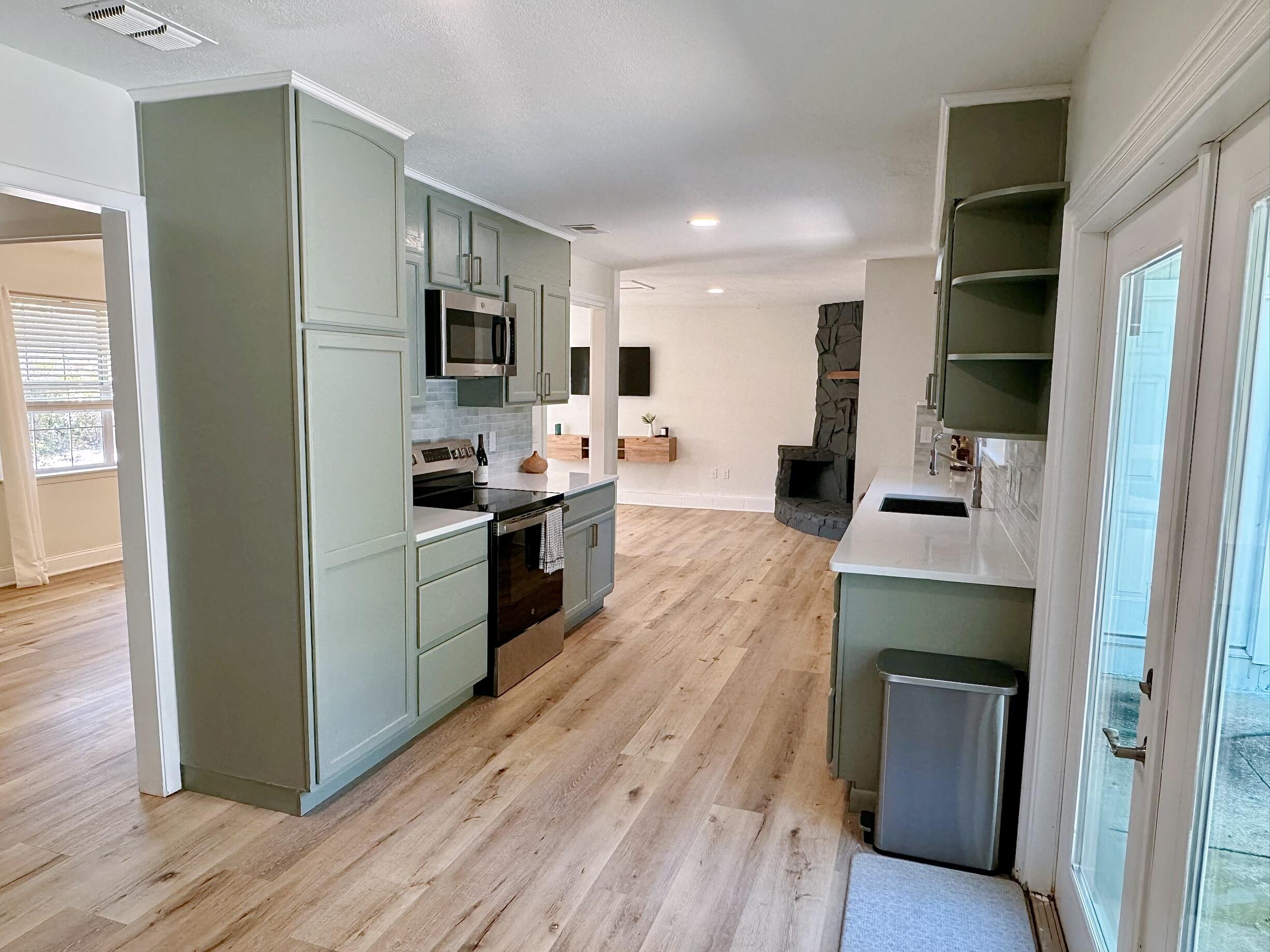 PARK PLACE 2ND ADDN - Residential Lease