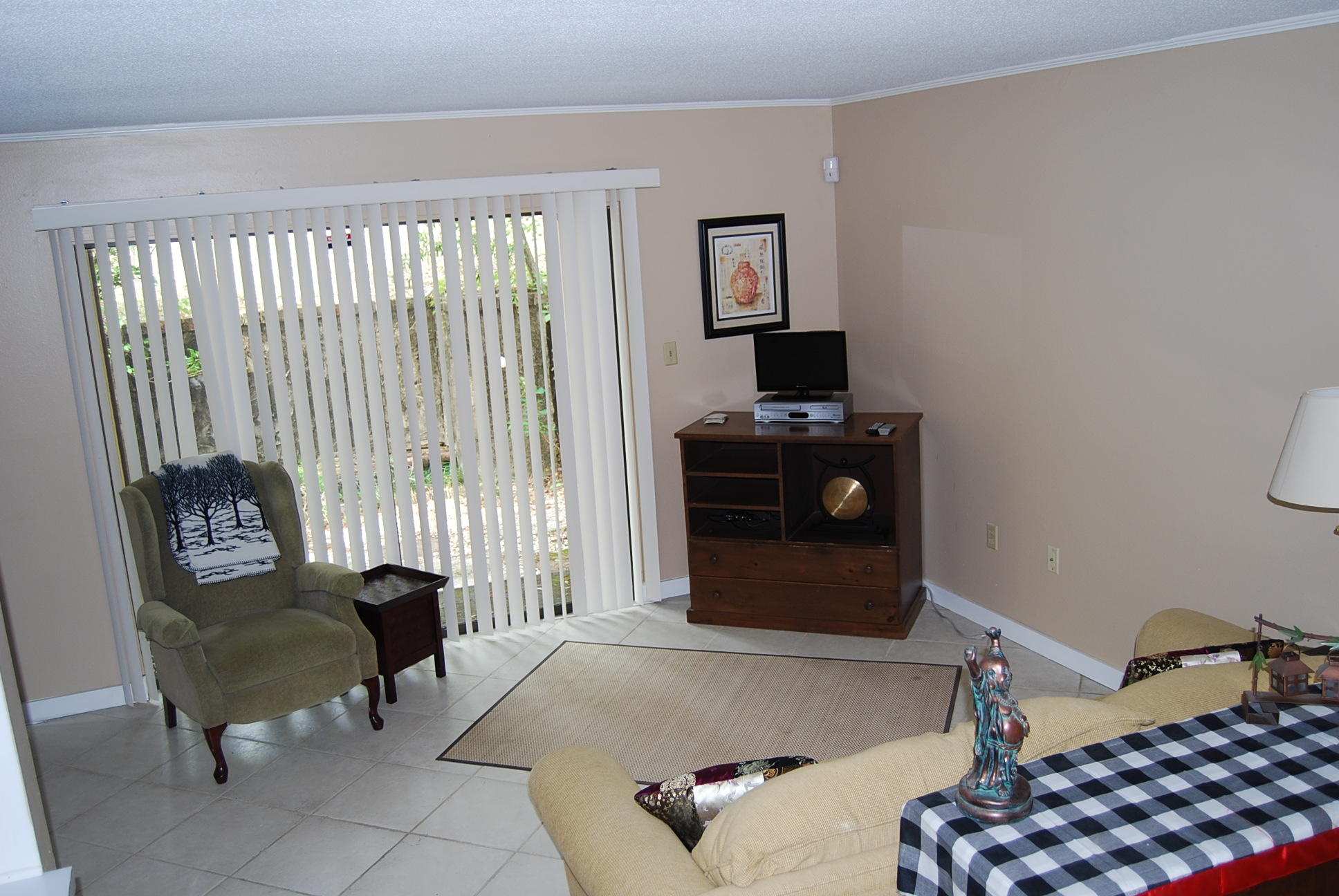 HIDDEN COVE T/H - Residential