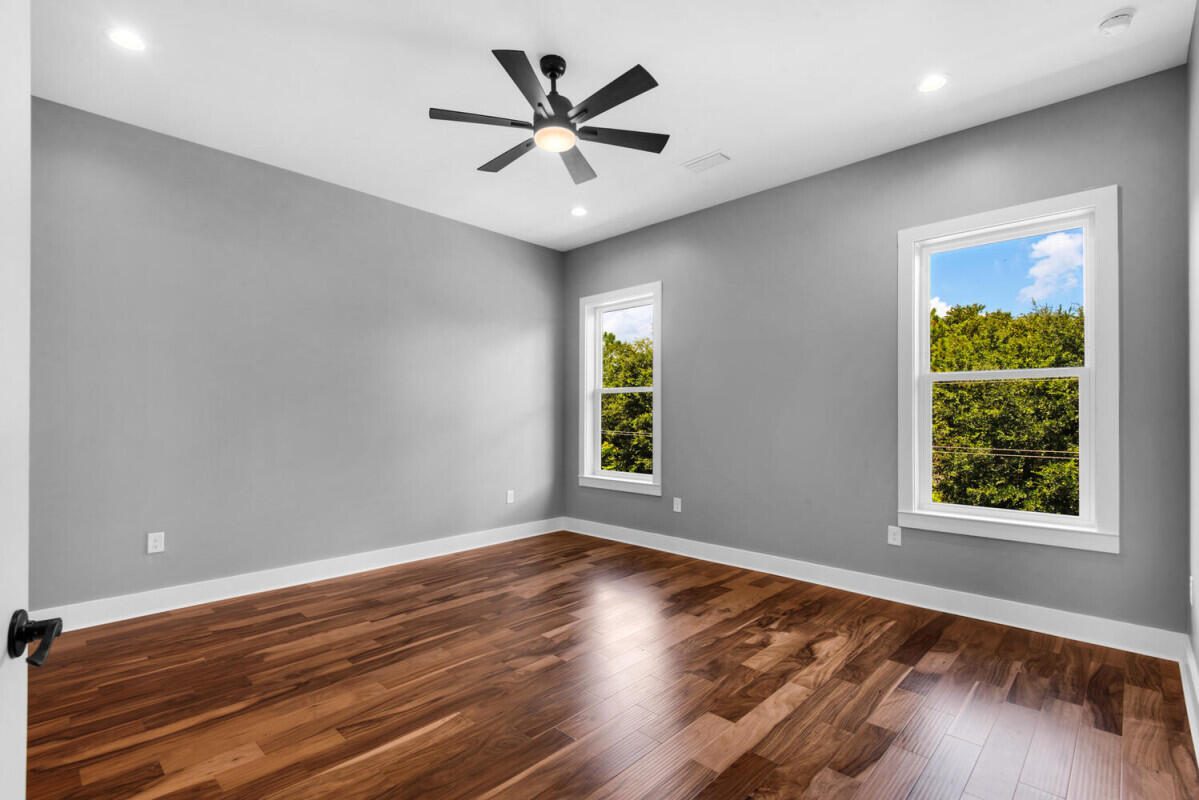 CALUSA BAY S/D - Residential