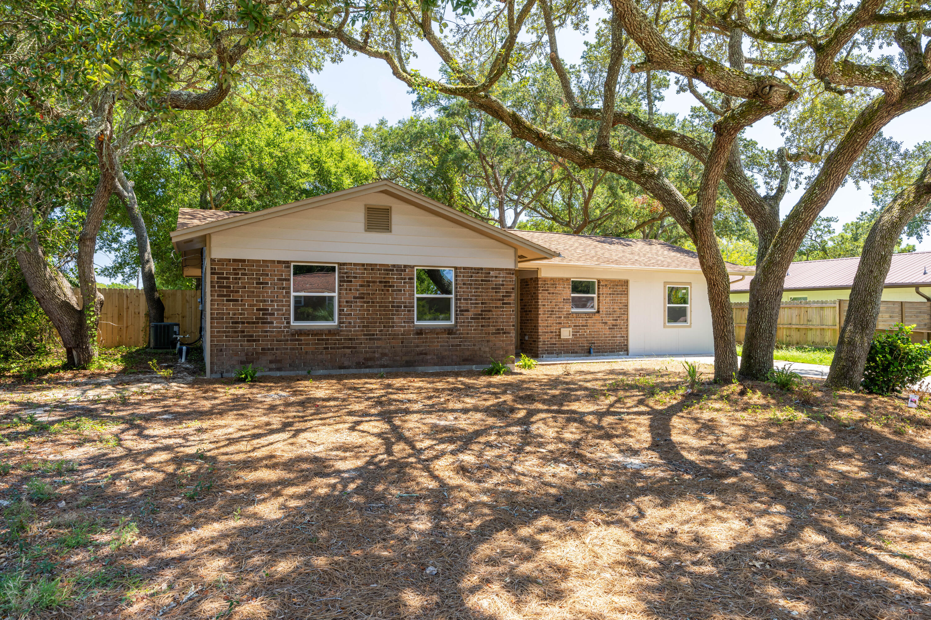 PORT DIXIE - Residential