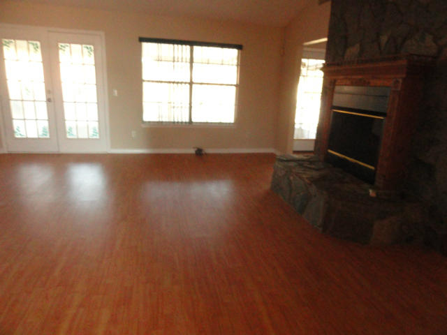 CHEROKEE BEND S/D PH 2 - Residential