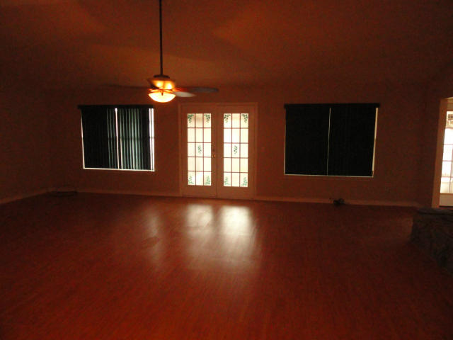 CHEROKEE BEND S/D PH 2 - Residential