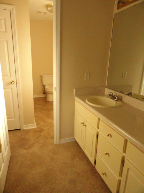 CHEROKEE BEND S/D PH 2 - Residential