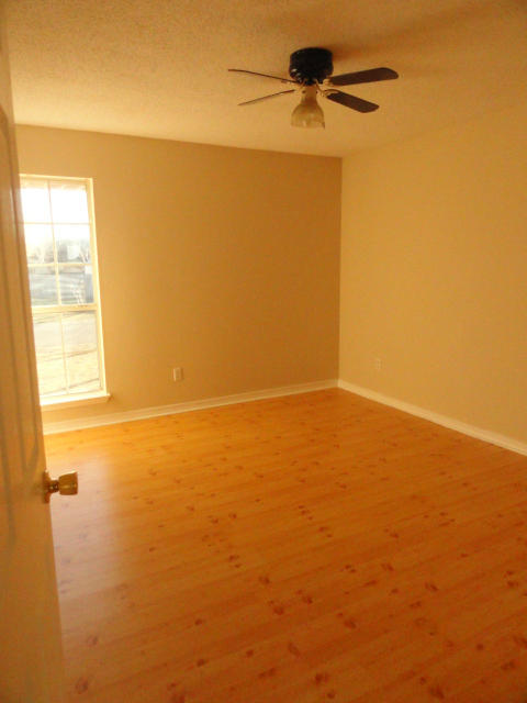 CHEROKEE BEND S/D PH 2 - Residential