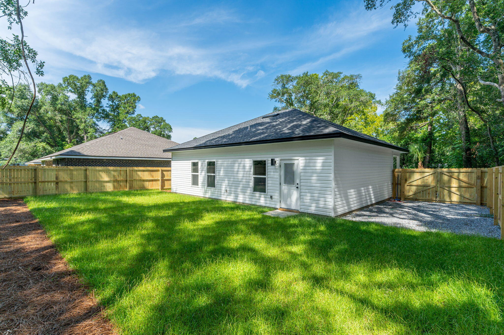 Crestview Lot 1 BLK 107 - Residential