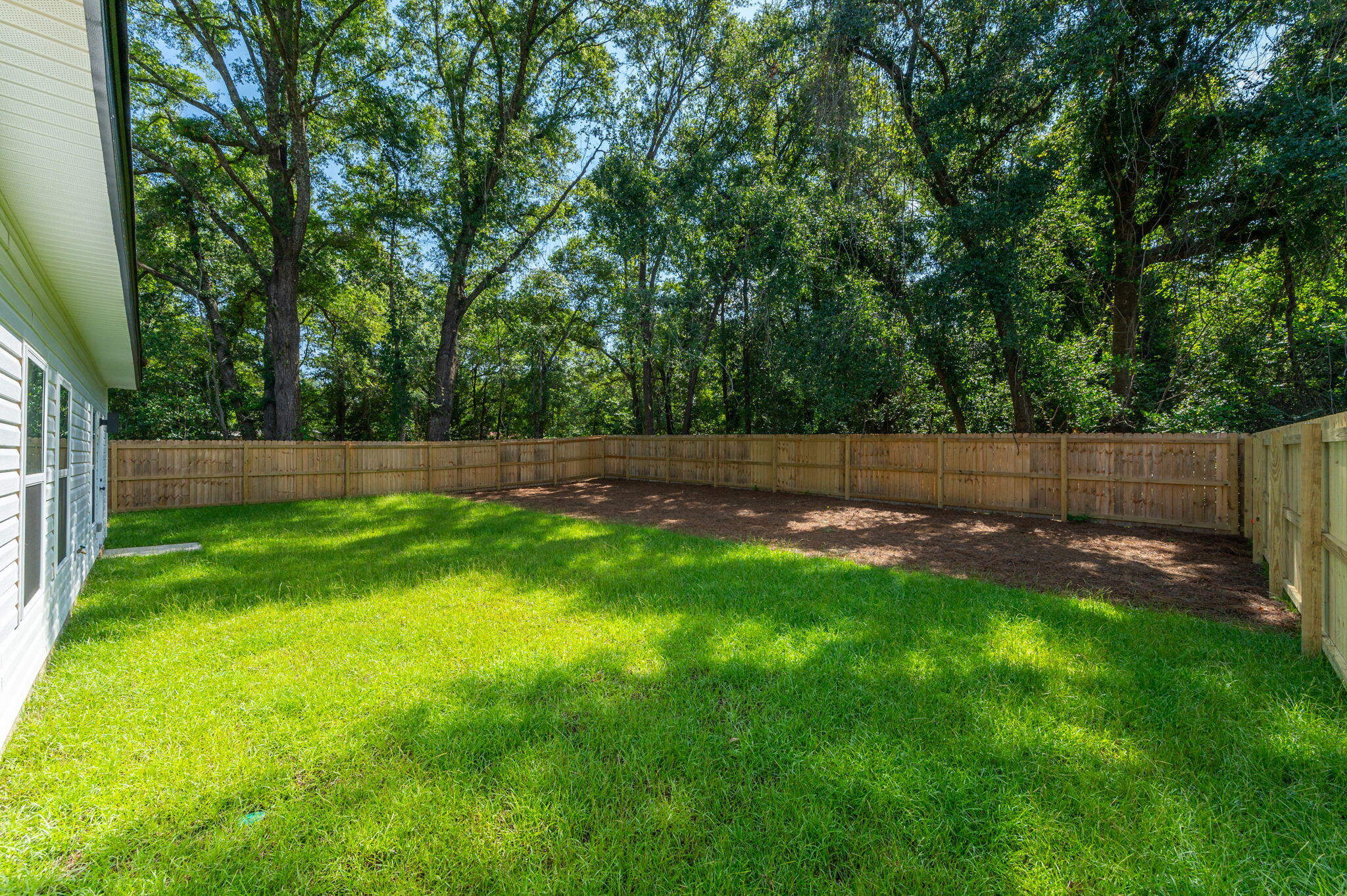 Crestview Lot 1 BLK 107 - Residential