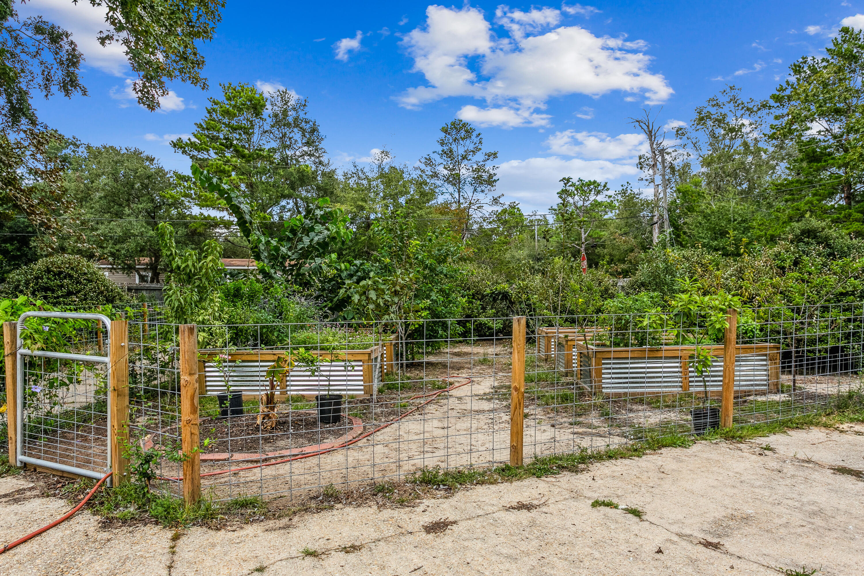 NONESUCH WAY - Residential