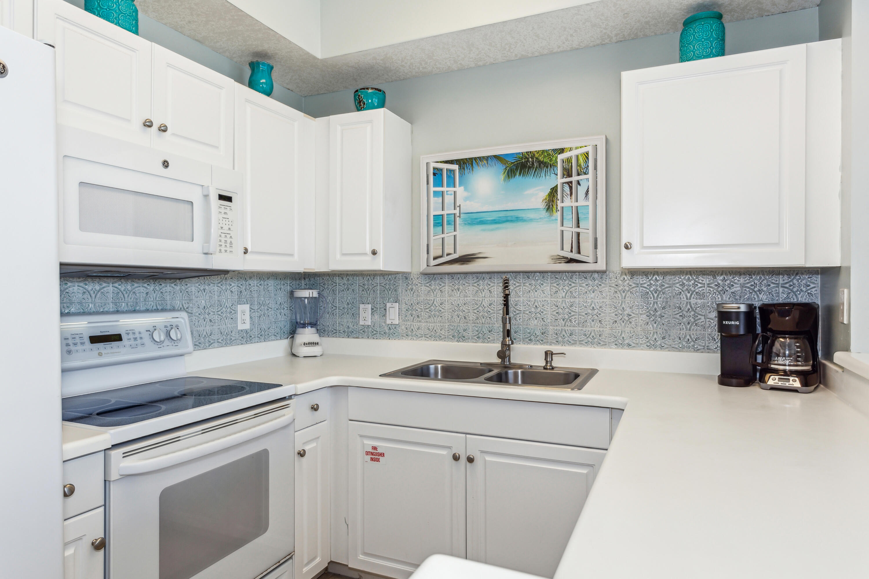 DESTIN WEST BEACH & BAY RESORT-GULFSIDE - Residential