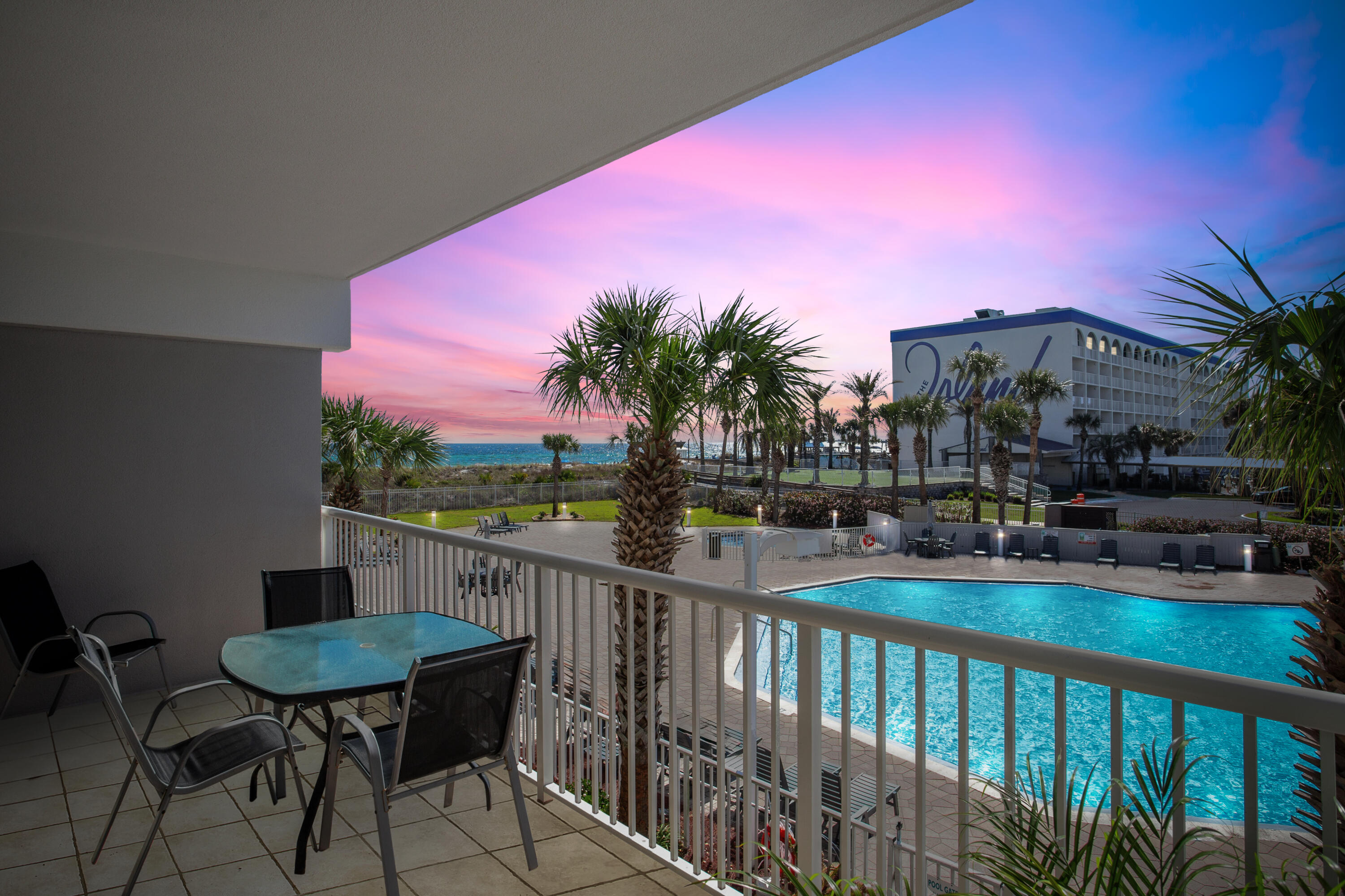 DESTIN WEST BEACH & BAY RESORT-GULFSIDE - Residential