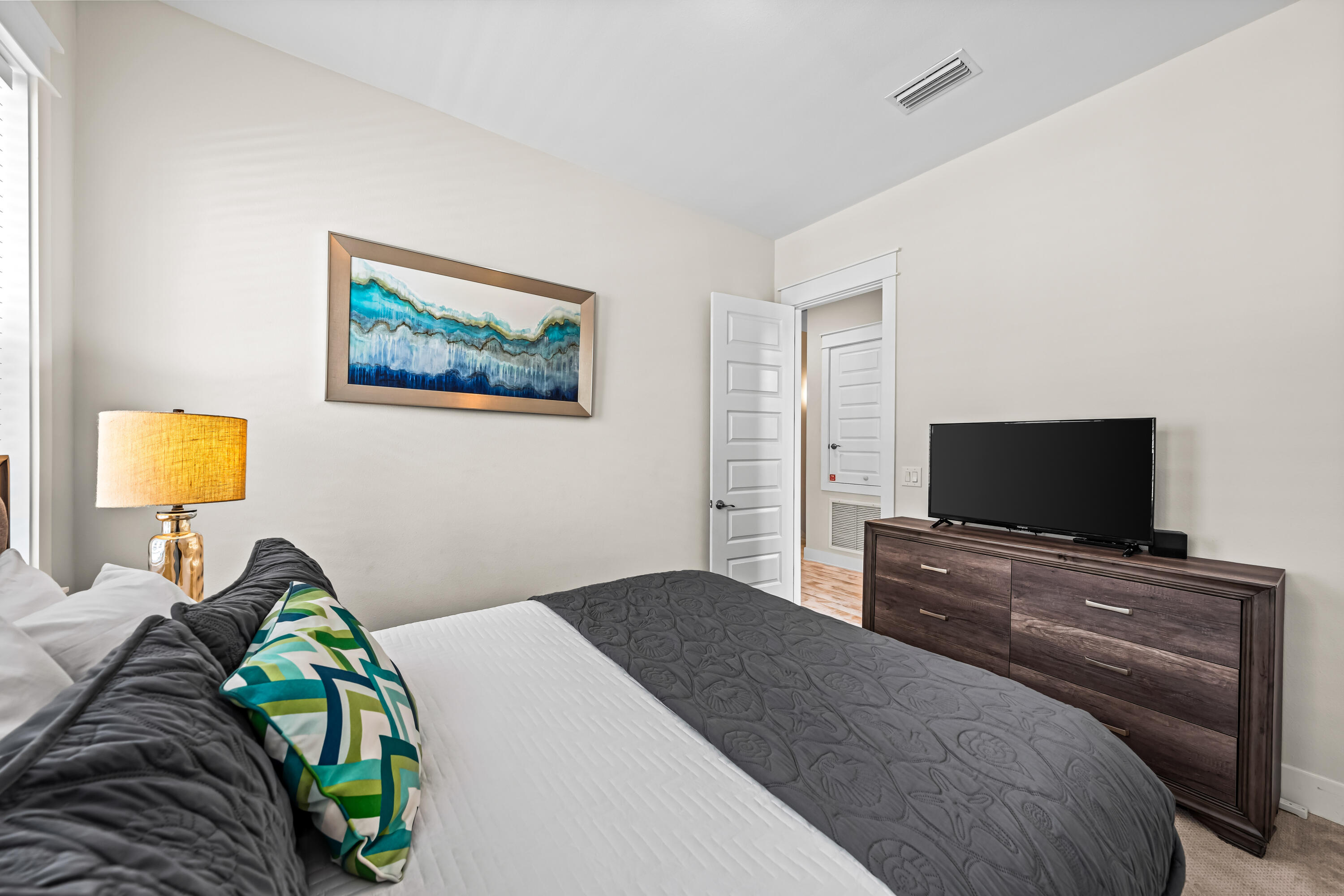 PROMINENCE - Residential