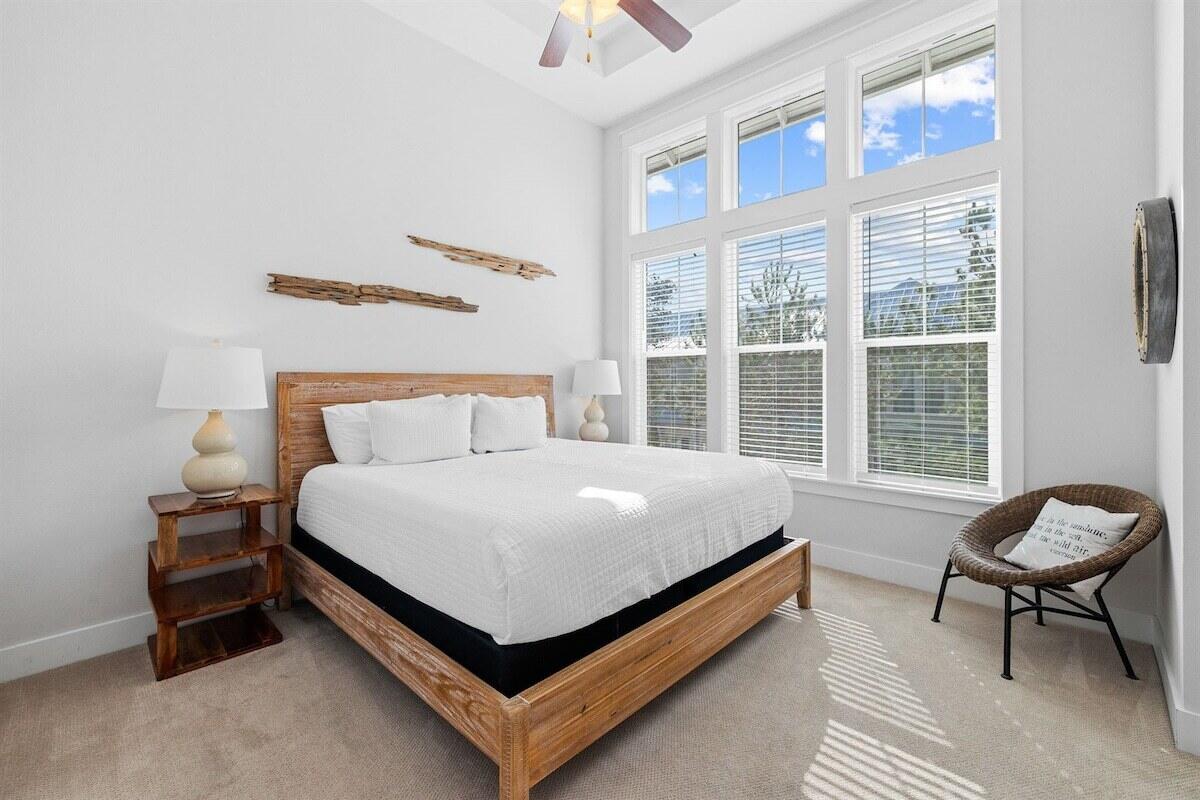 PROMINENCE/TRIPLEXES - Residential