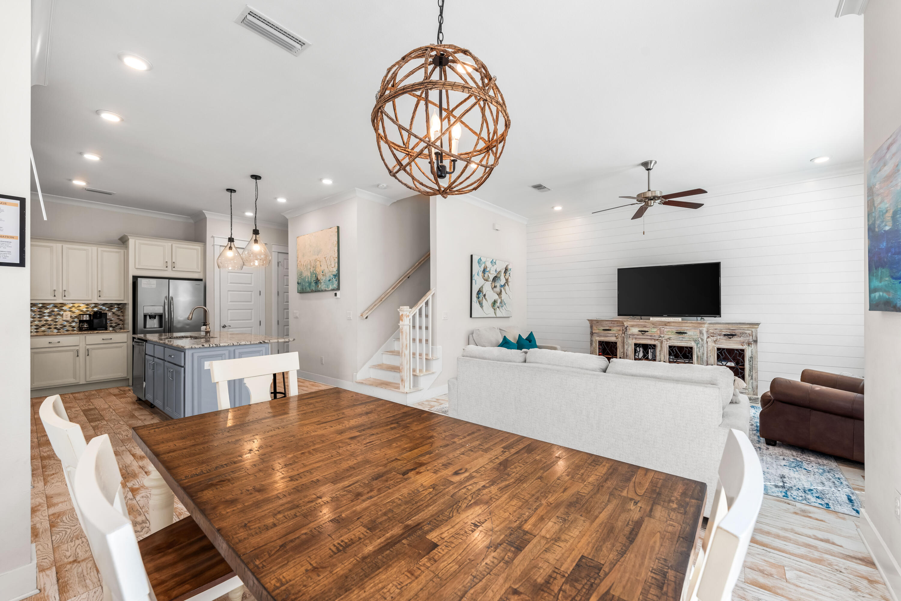 PROMINENCE - Residential