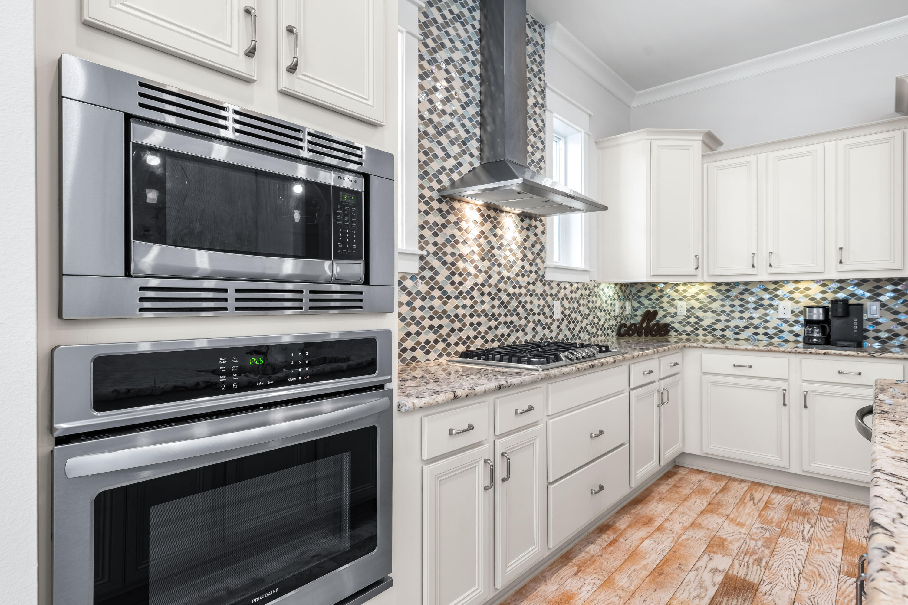 PROMINENCE - Residential