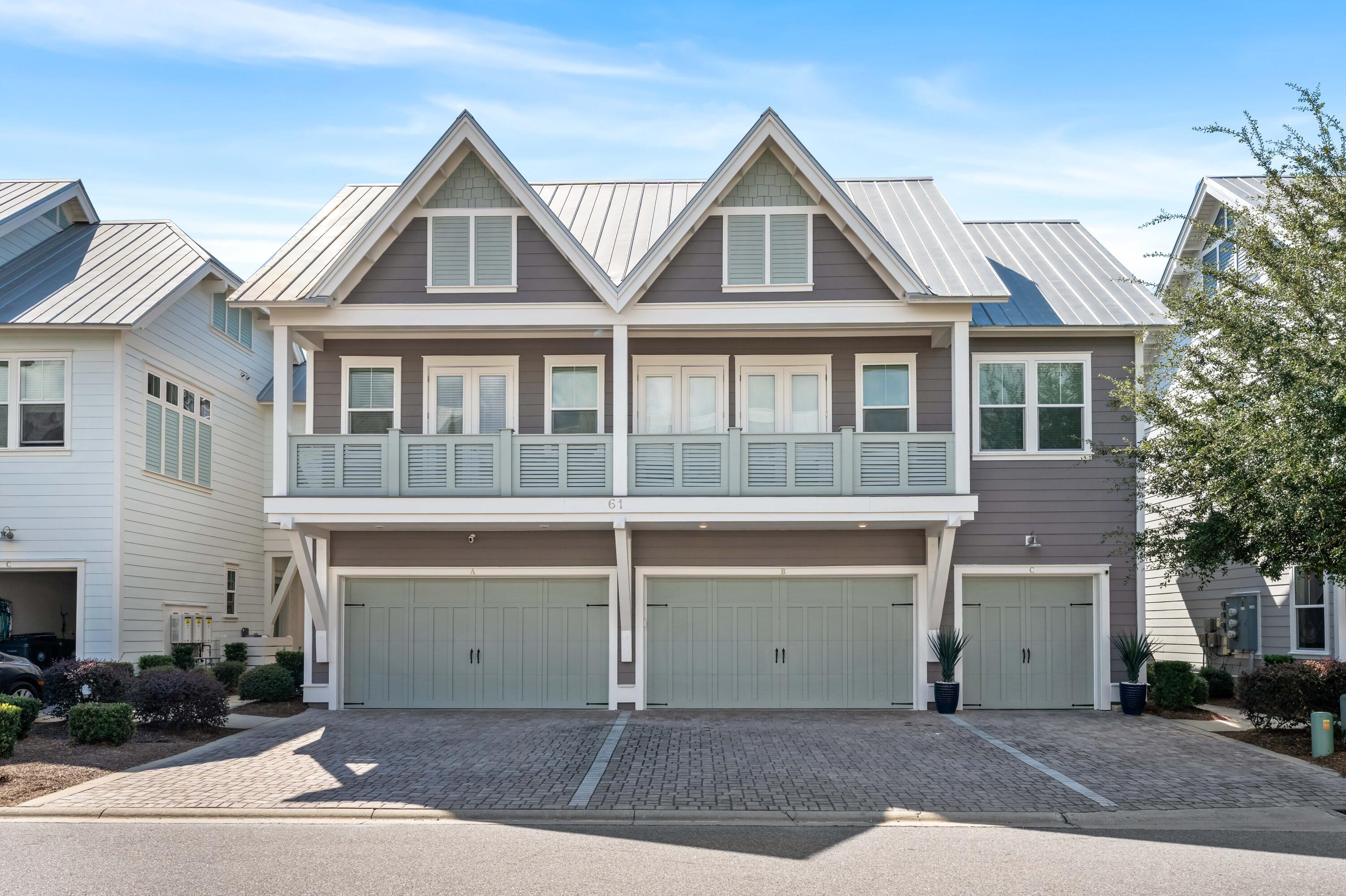 PROMINENCE - Residential