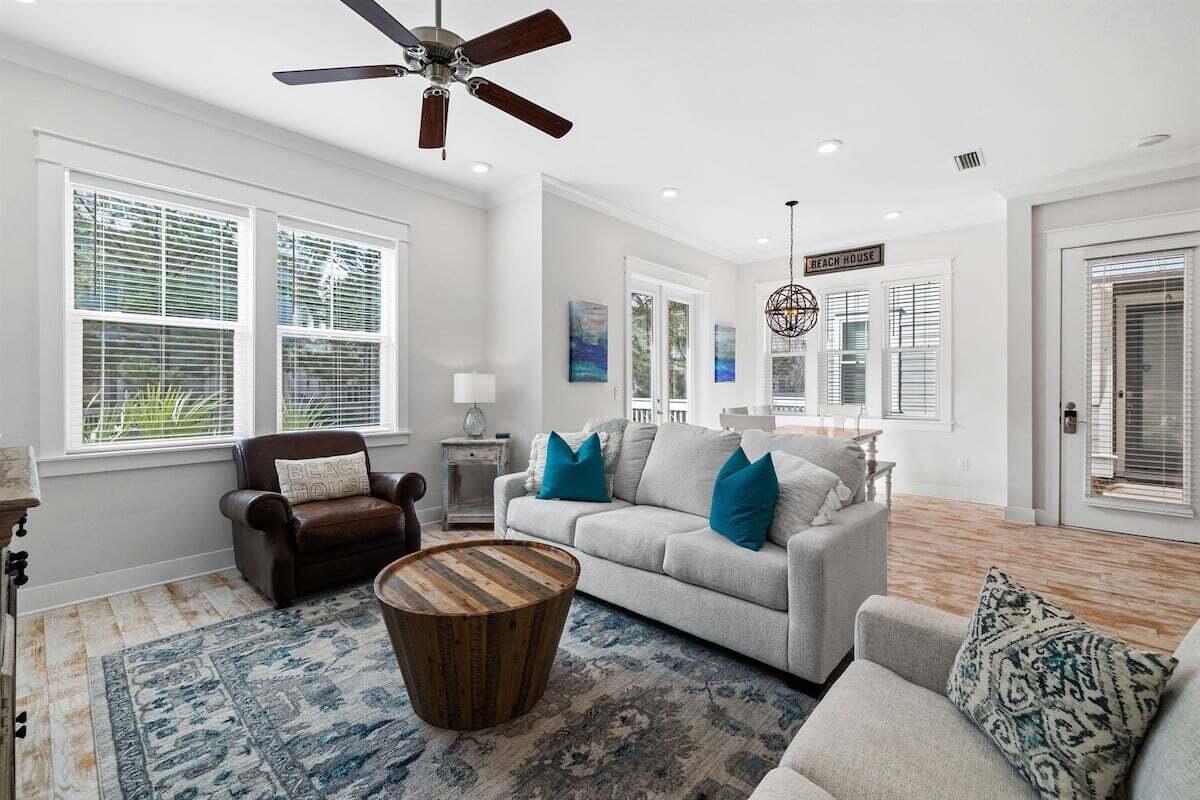 PROMINENCE/TRIPLEXES - Residential