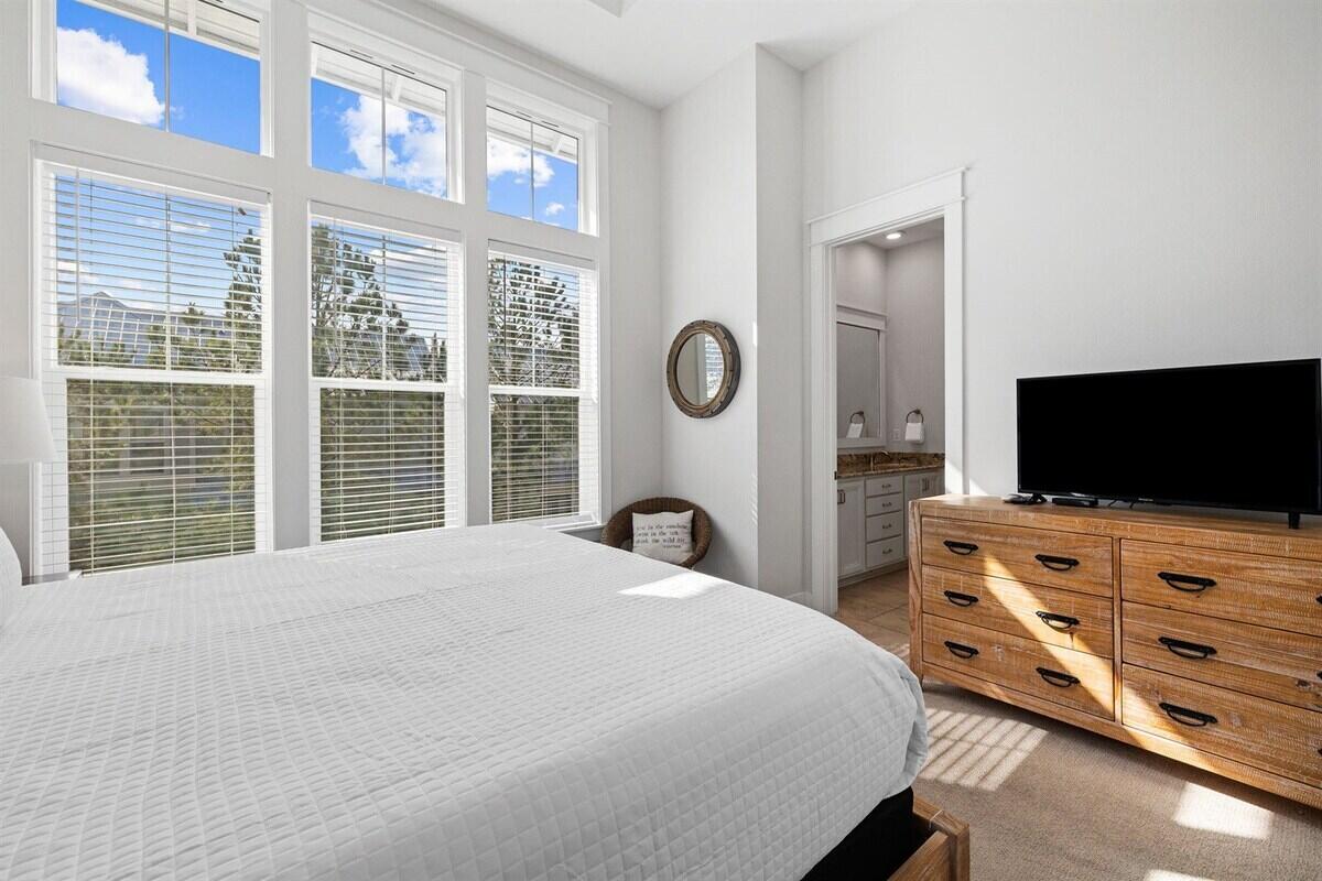PROMINENCE/TRIPLEXES - Residential