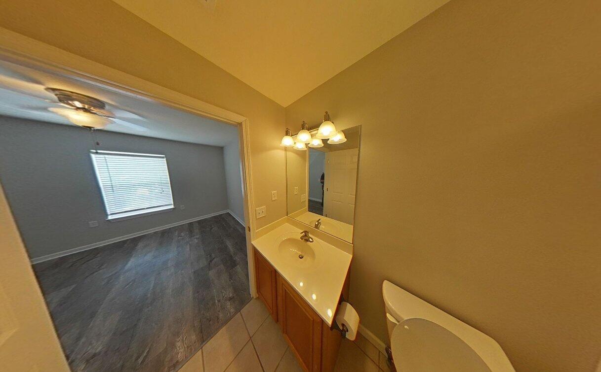 QUAIL HOLLOW - Residential