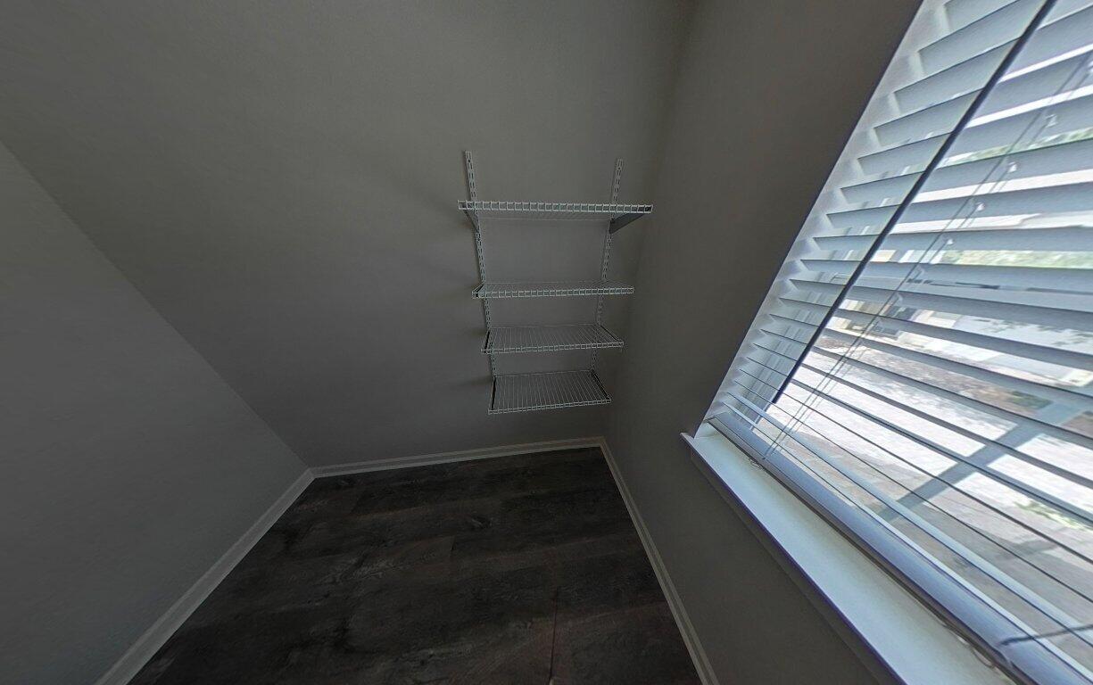 QUAIL HOLLOW - Residential