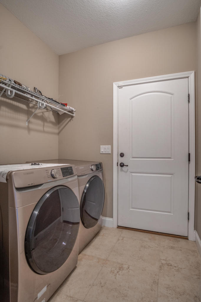 KITTRELL ESTATES - Residential