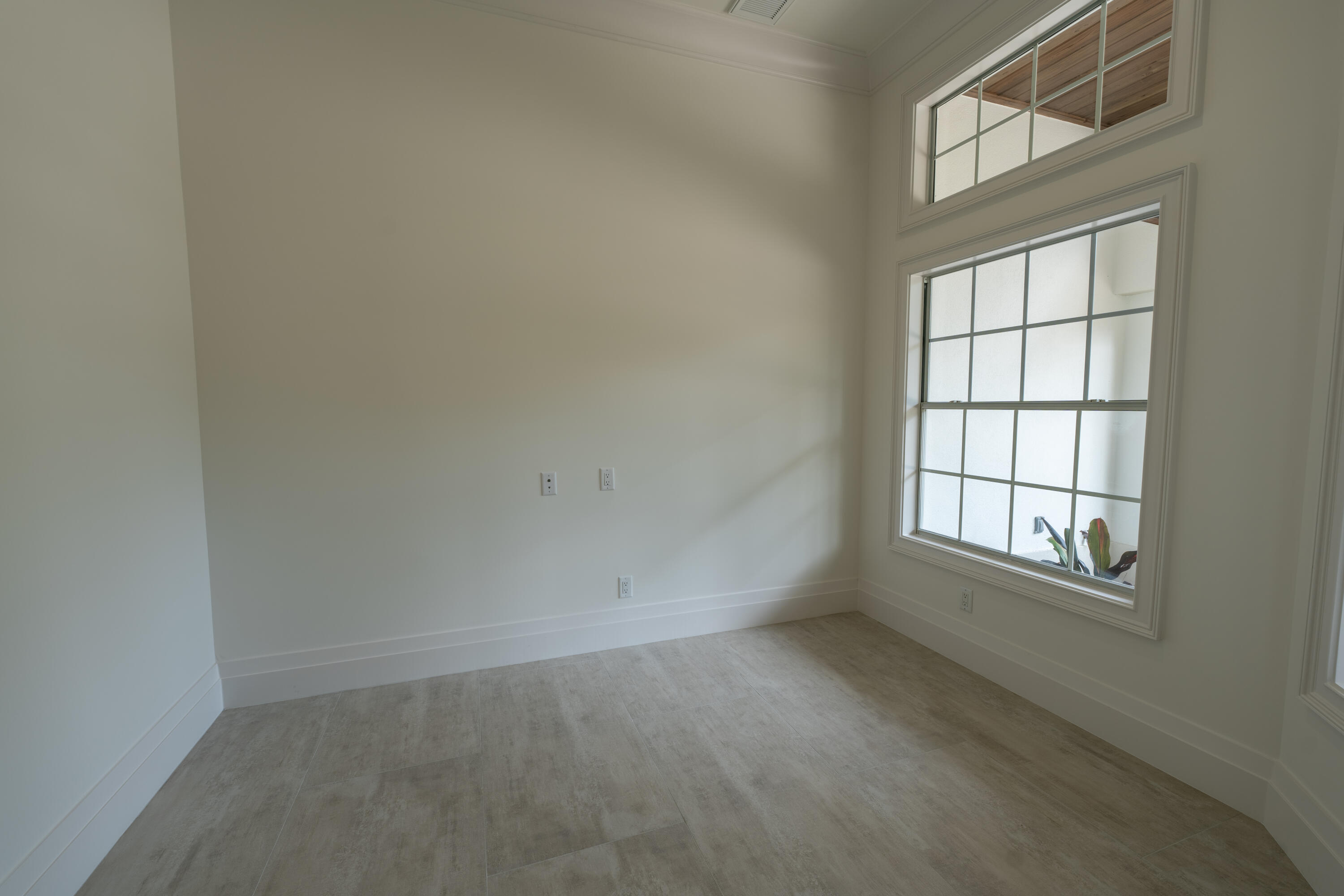 TROON DRIVE - Residential