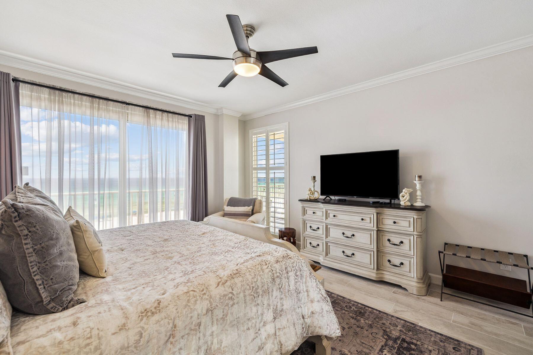 Grande Surf Club Condo - Residential