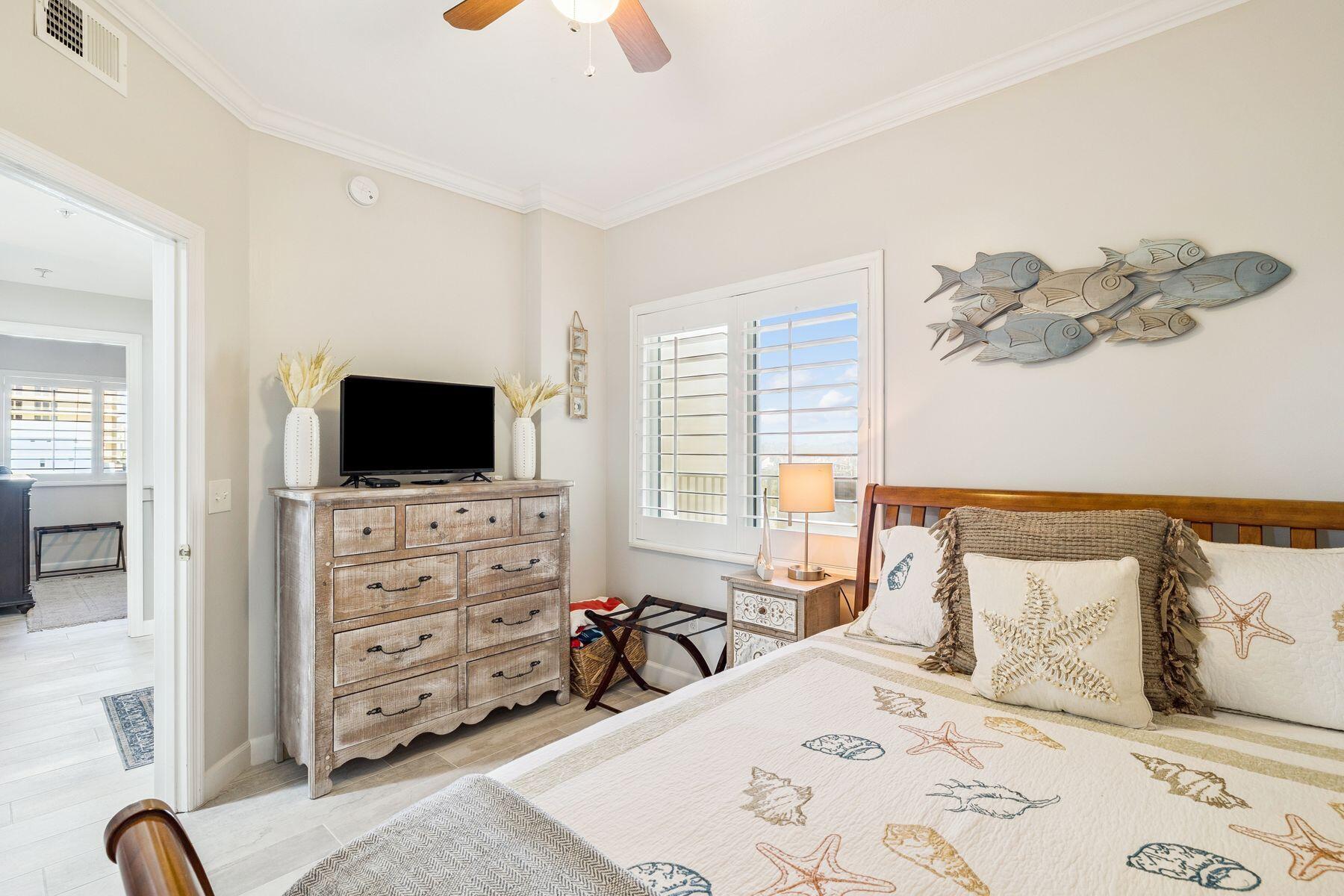 Grande Surf Club Condo - Residential