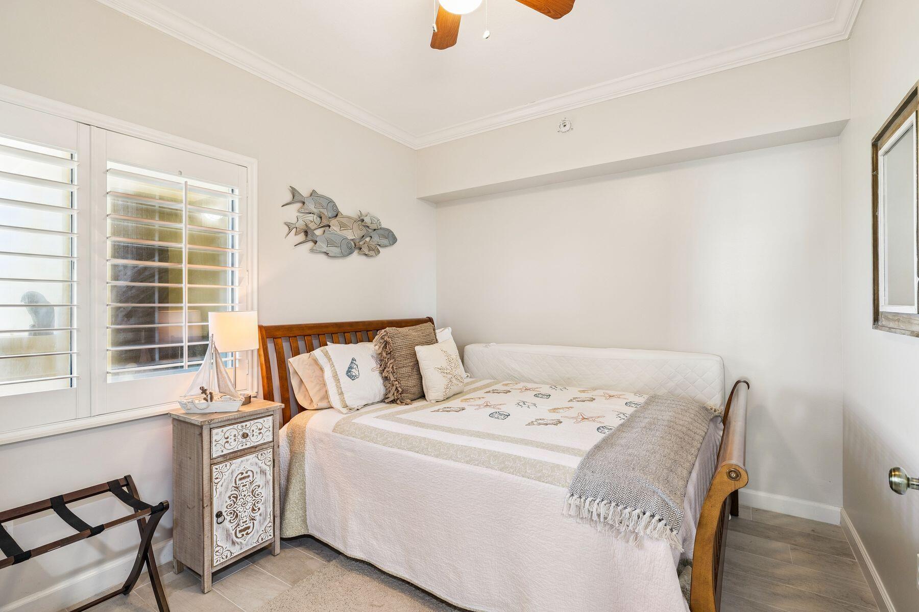 Grande Surf Club Condo - Residential